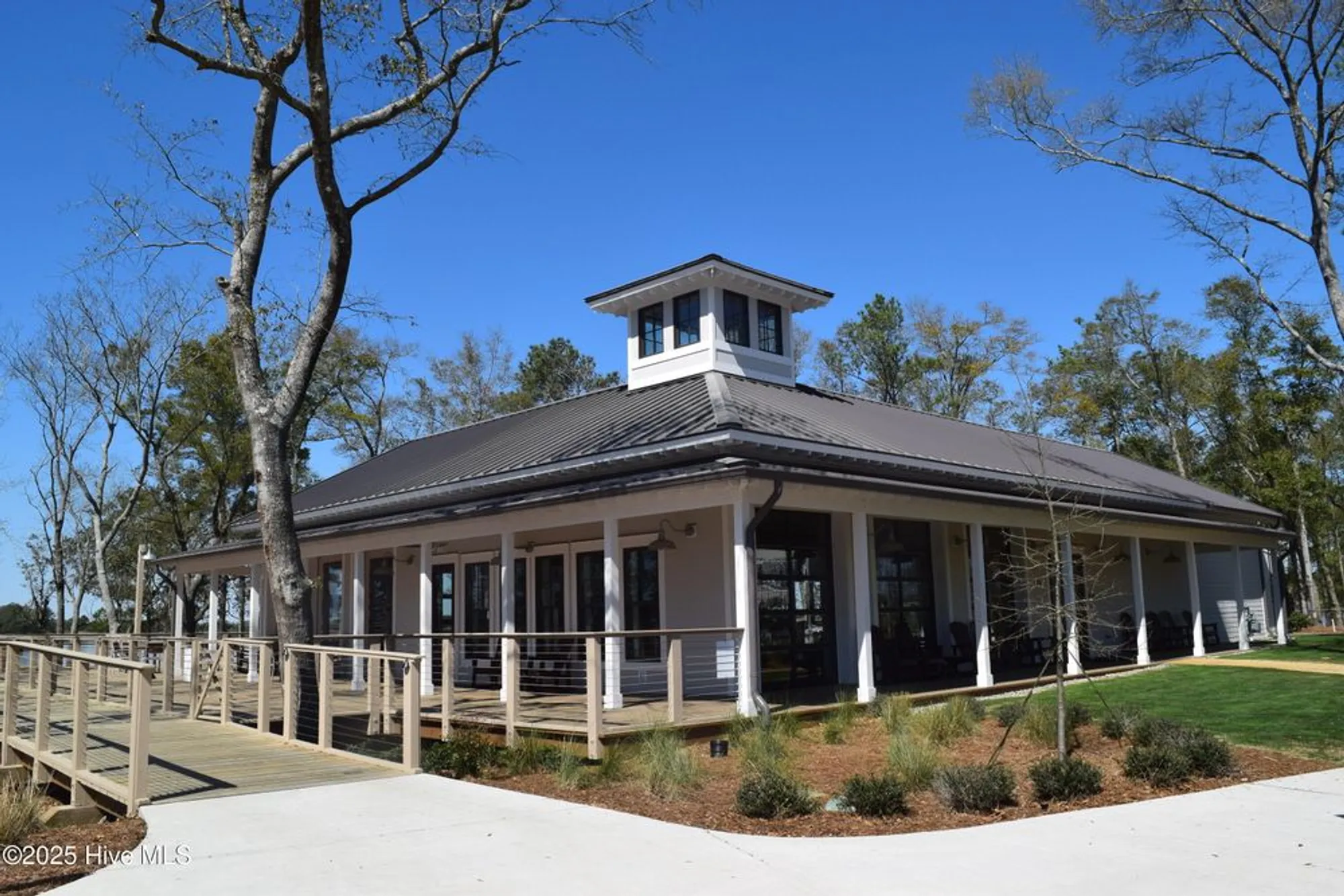 Property Slideshow image 12 of 16 | 613 cobalt ln, Wilmington, NC, 28412