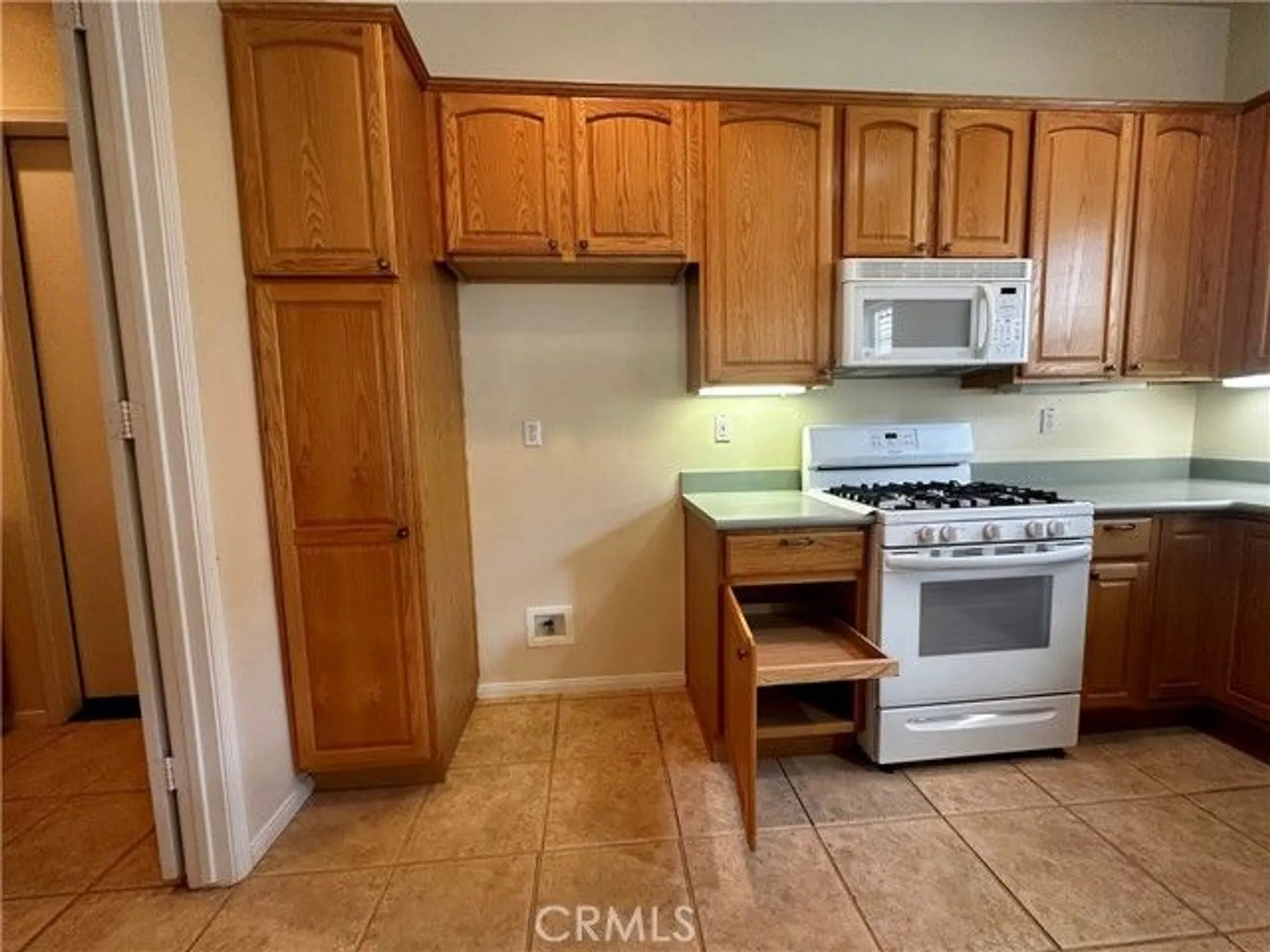 Property Slideshow image 14 of 46 | 2416 wailea beach dr, Banning, CA, 92220