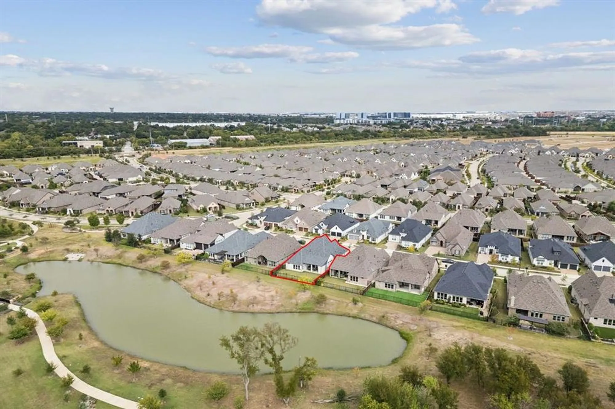 Property Slideshow image 33 of 34 | 4724 cherry bark trl, Arlington, TX, 76005