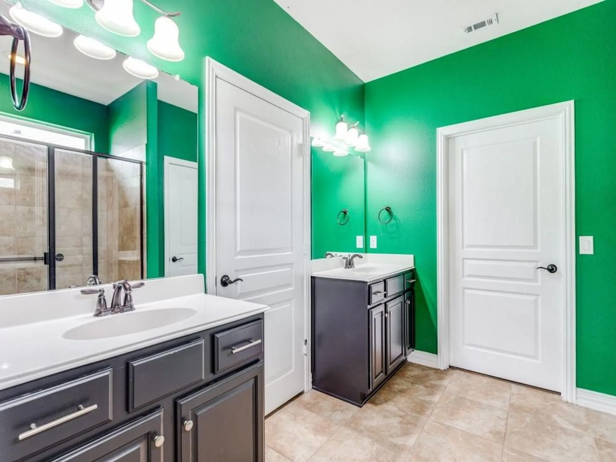 Property Slideshow image 17 of 32 | 7278 honeybee ln, Frisco, TX, 75036