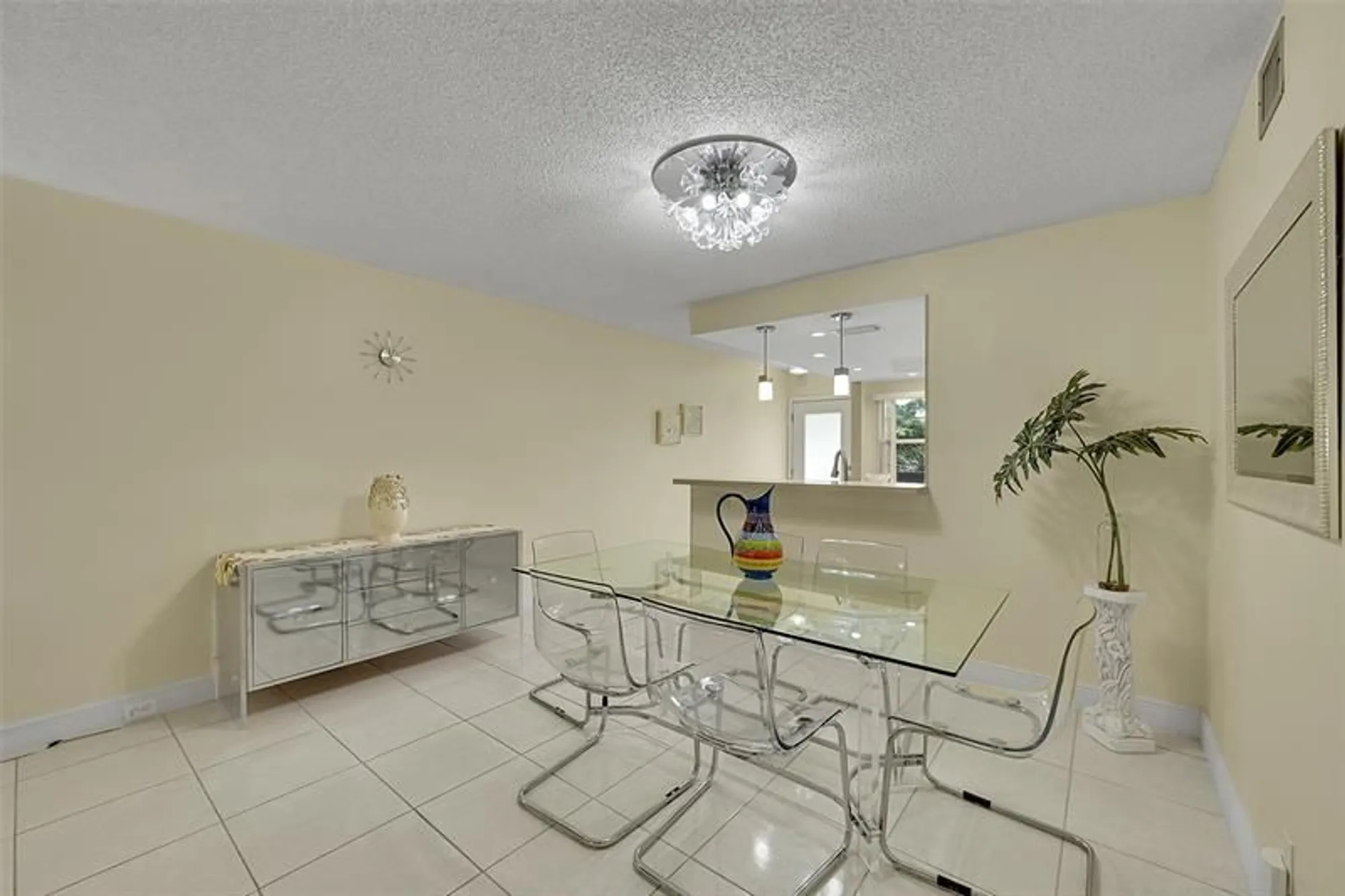 Property Slideshow image 11 of 44 | 2403 antigua cir c4, Coconut Creek, FL, 33066