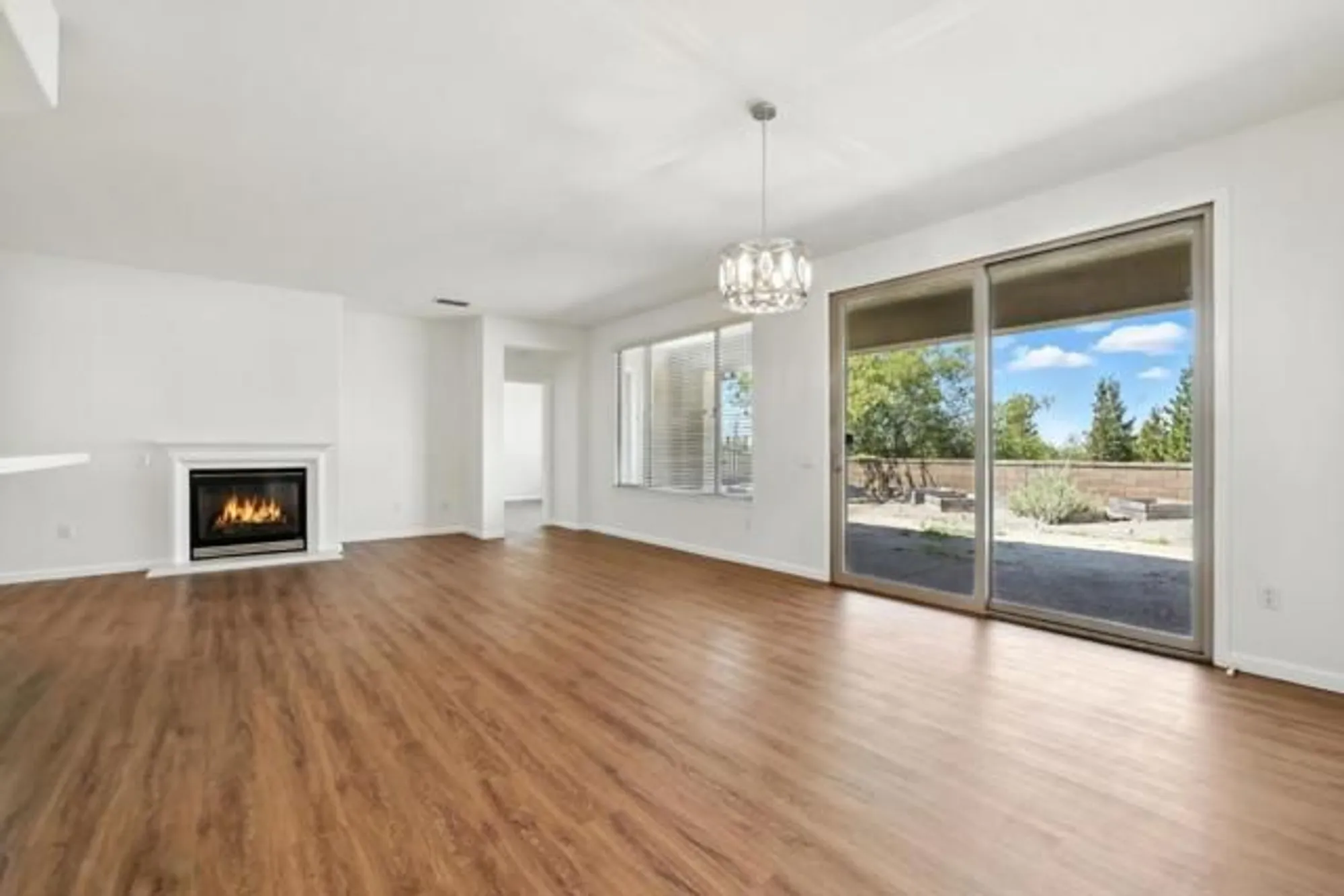 Property Slideshow image 11 of 46 | 1826 grand pheasant ln, Lincoln, CA, 95648