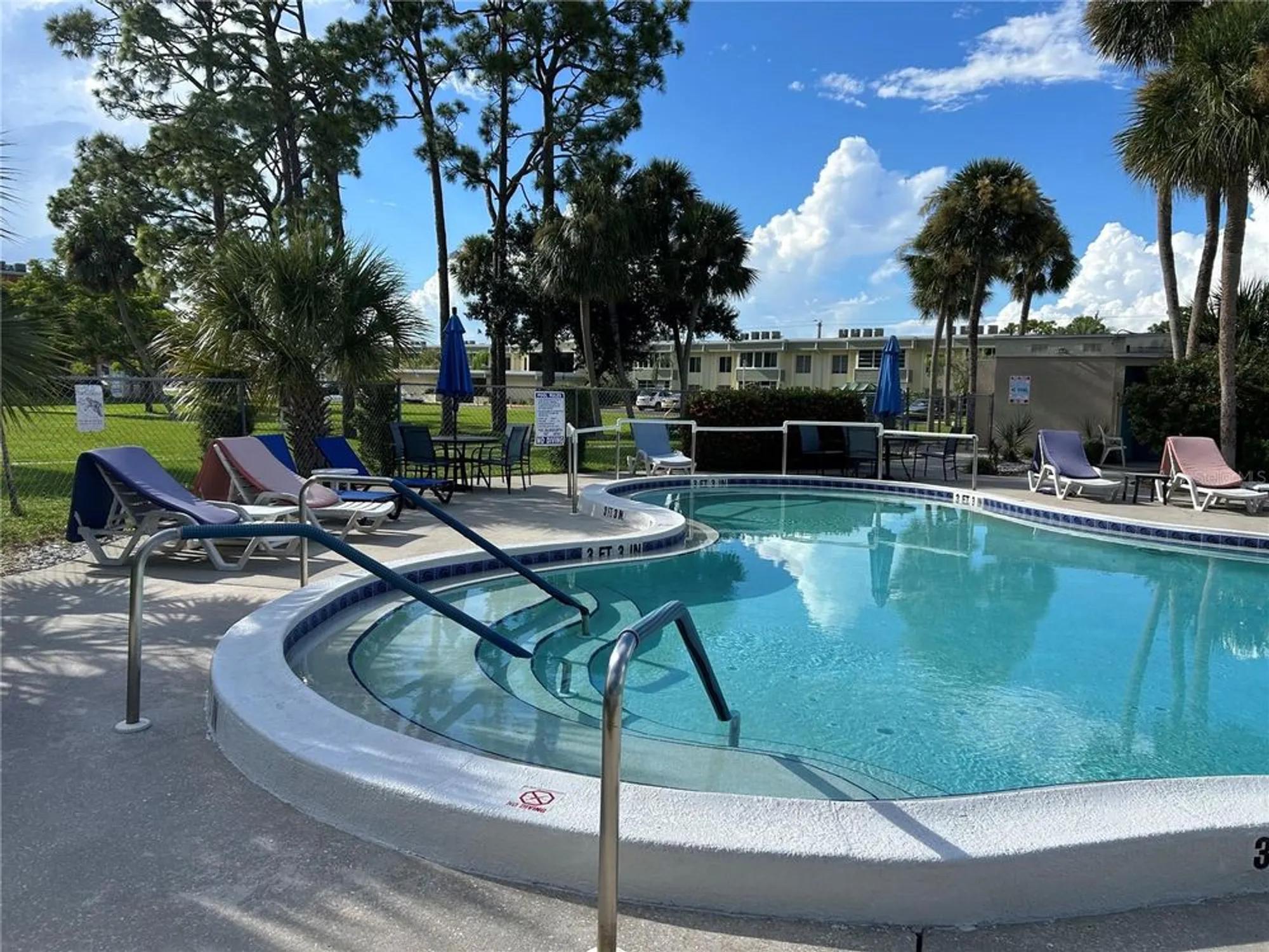 Property Slideshow image 11 of 61 | 2300 aaron st apt 215, Port Charlotte, FL, 33952