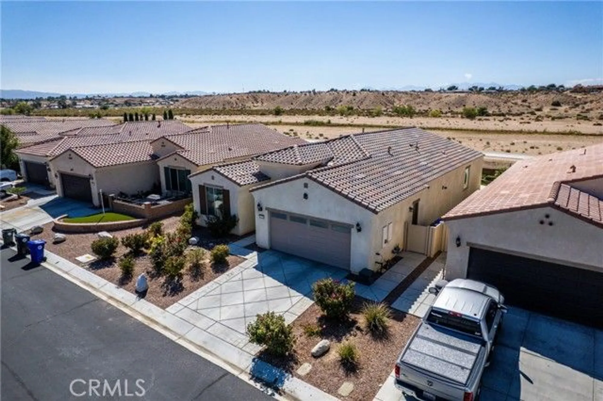 Property Slideshow image 3 of 71 | 11636 cascade st, Apple Valley, CA, 92308