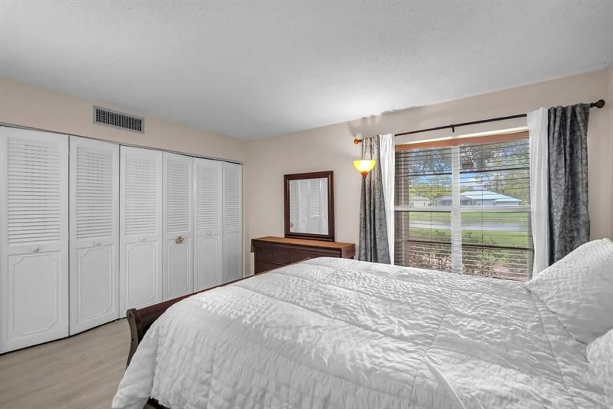 Property Slideshow image 25 of 33 | 12025 w greenway dr apt 104, Royal Palm Beach, FL, 33411
