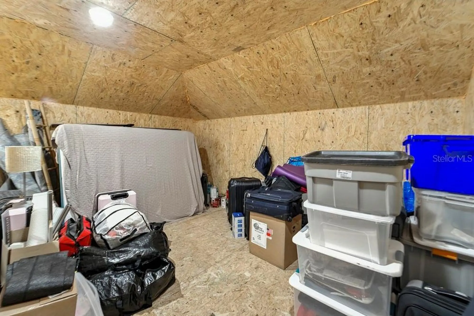 Property Slideshow image 54 of 71 | 10982 banyan breeze blvd, Land O Lakes, FL, 34638