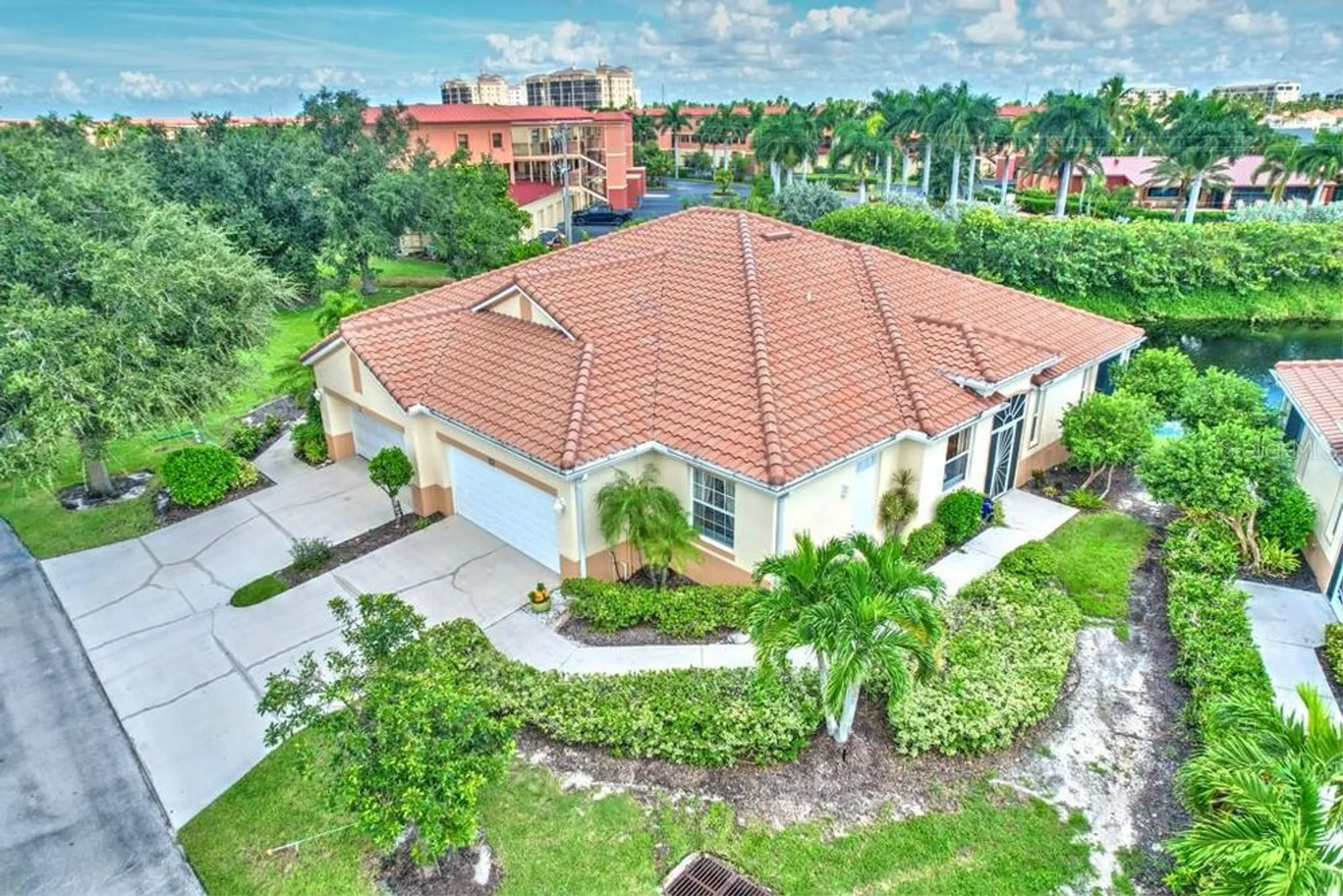 Property Slideshow image 9 of 42 | 3181 matecumbe key rd 32, Punta Gorda, FL, 33955