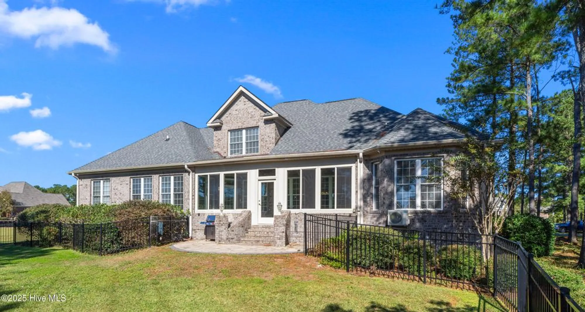 Property Slideshow image 14 of 71 | 433 crow creek dr, Calabash, NC, 28467