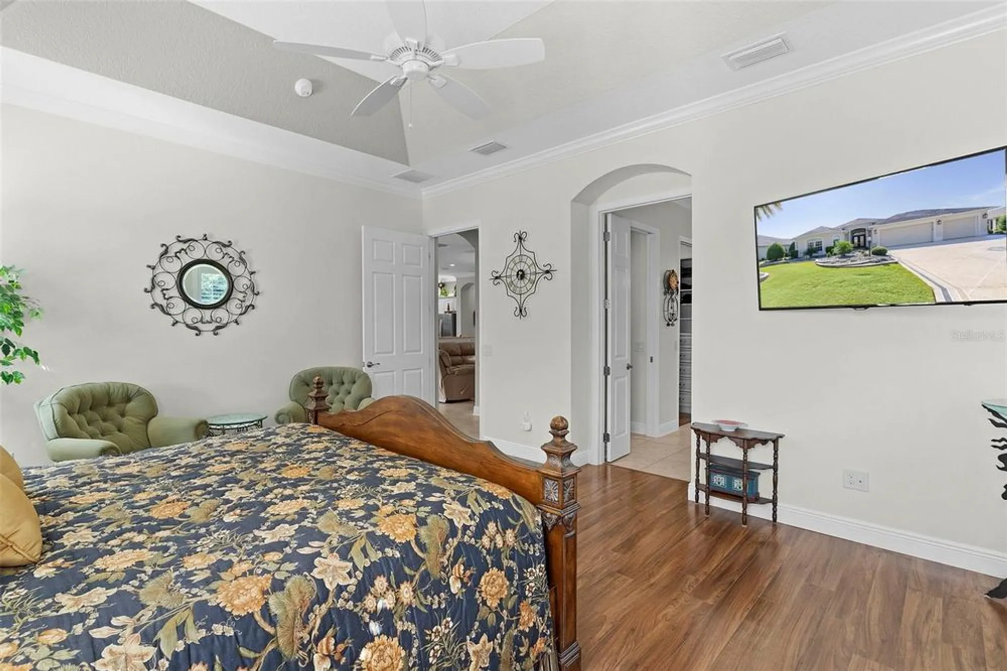 Property Slideshow image 38 of 69 | 2259 isleworth cir, The Villages, FL, 32163