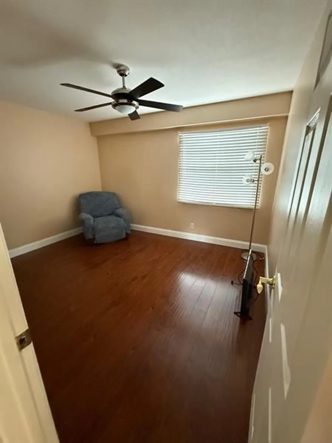 Property Slideshow image 7 of 18 | 1300 sw 130th ave apt f412, Pembroke Pines, FL, 33027