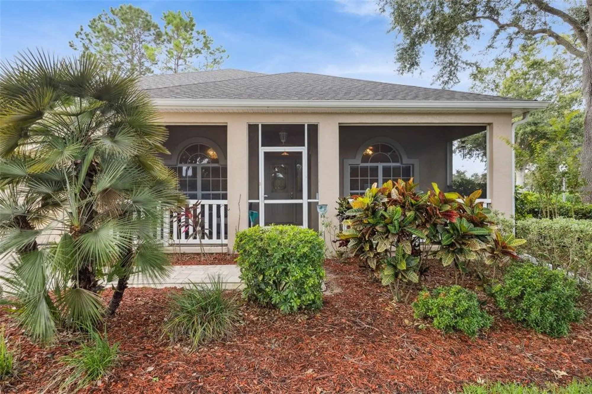 Property Slideshow image 4 of 95 | 2289 twickingham ct, Clermont, FL, 34711