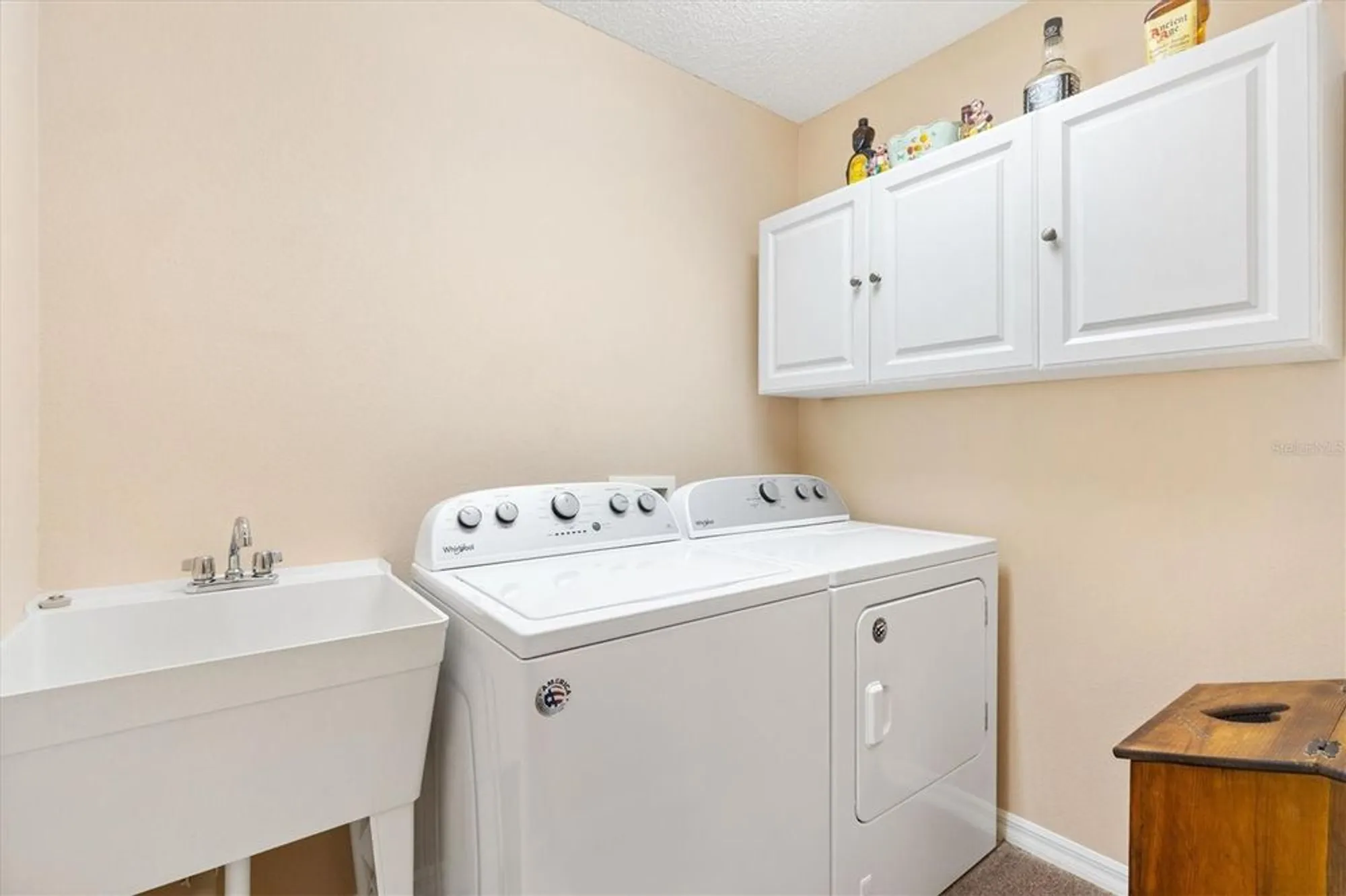 Property Slideshow image 28 of 43 | 1884 poppy cir, The Villages, FL, 32162