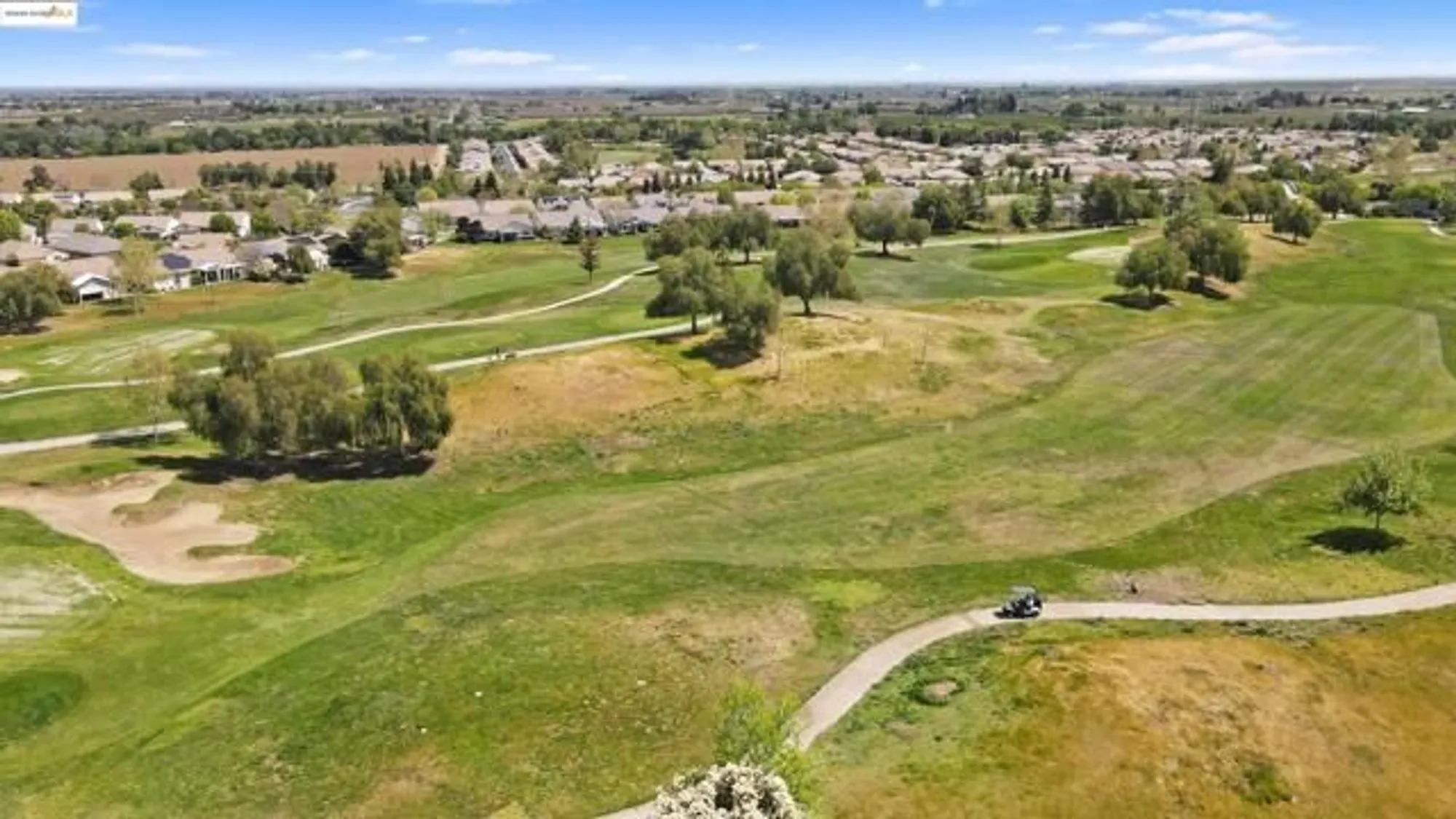 Property Slideshow image 7 of 39 | 746 richardson dr, Brentwood, CA, 94513