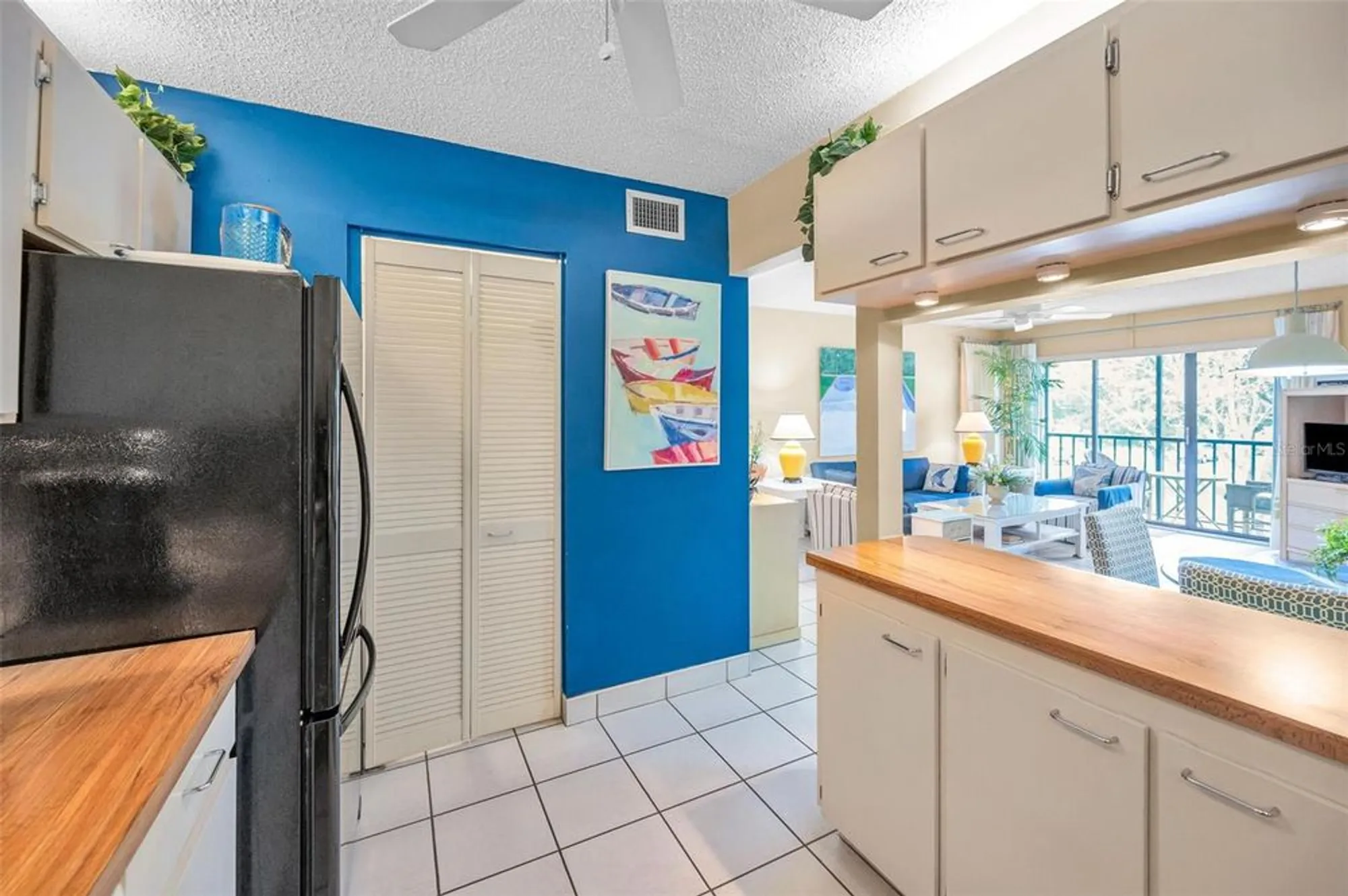 Property Slideshow image 20 of 63 | 2642 pine ridge way d2, Palm Harbor, FL, 34684
