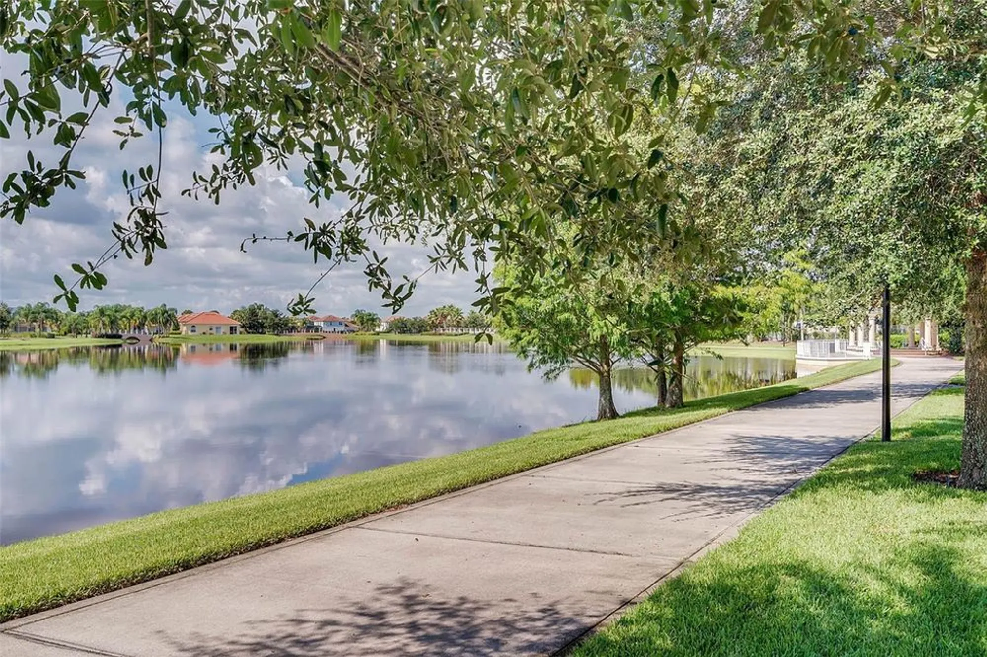 Property Slideshow image 38 of 67 | 11807 padua ln, Orlando, FL, 32827