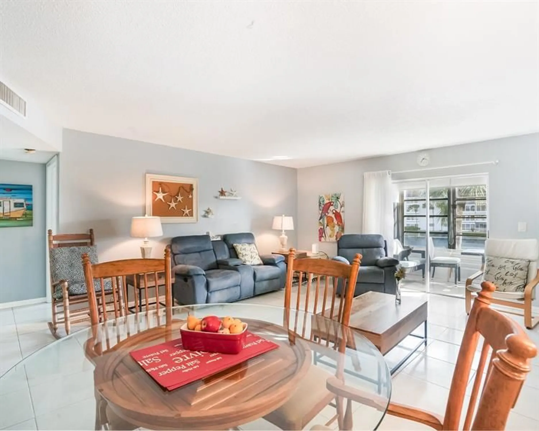 Property Slideshow image 13 of 22 | 4750 nw 22nd ct 204, Lauderhill, FL, 33313