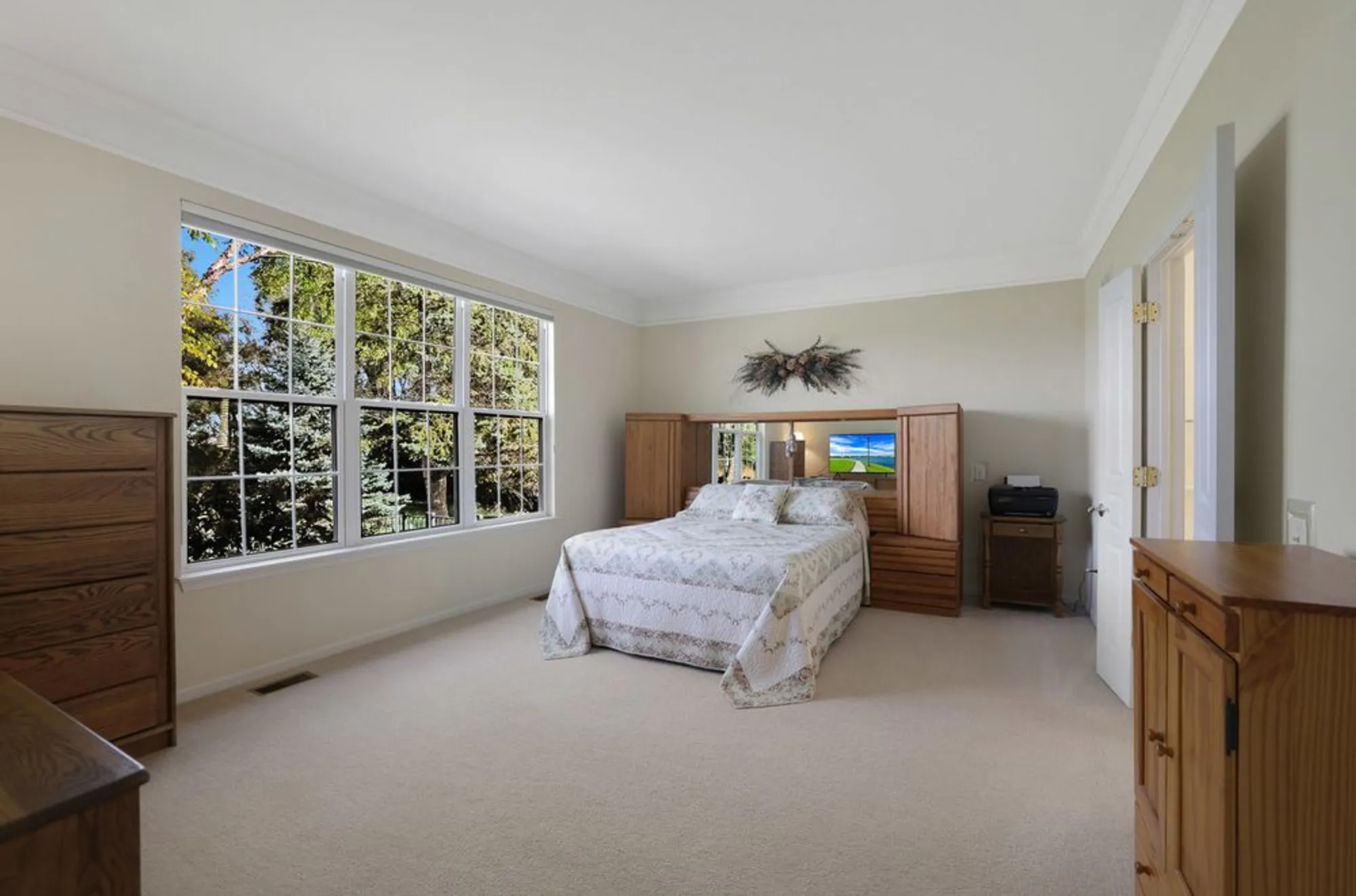 Property Slideshow image 14 of 43 | 12770 timber creek dr, Huntley, IL, 60142