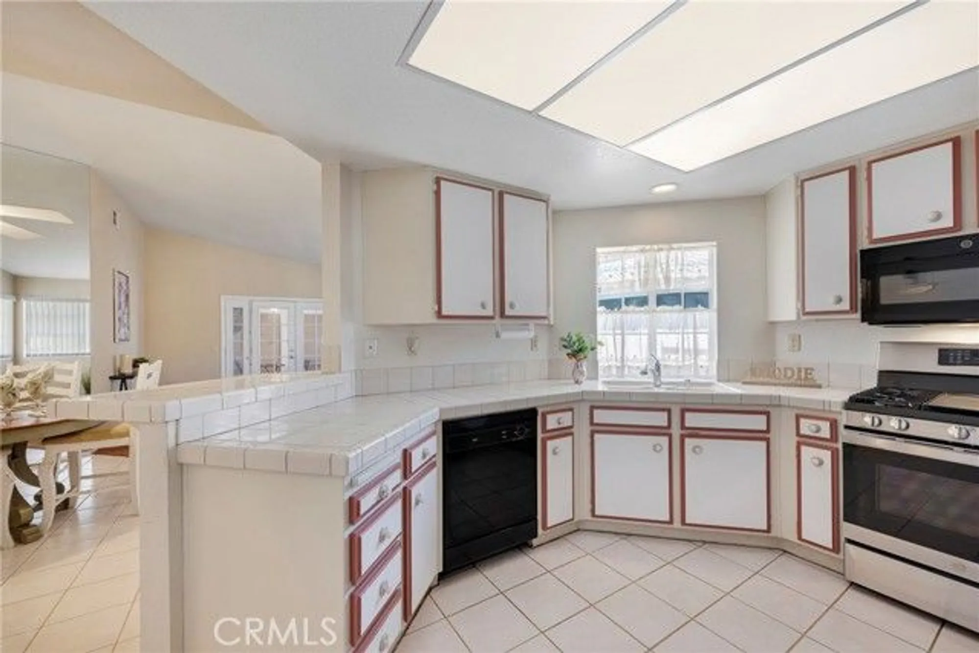 Property Slideshow image 14 of 55 | 28285 calle lustrosos, Menifee, CA, 92585