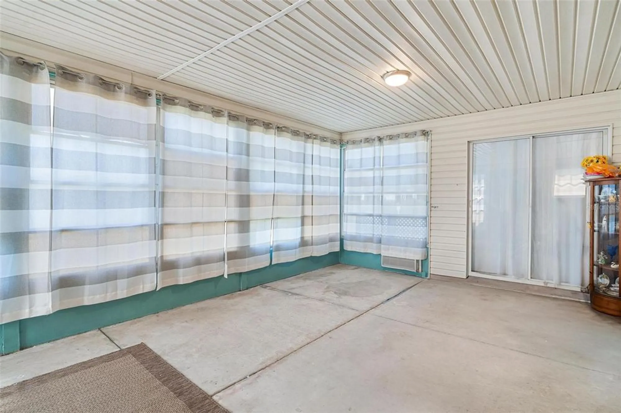 Property Slideshow image 27 of 41 | 32819 timberwood dr, Leesburg, FL, 34748