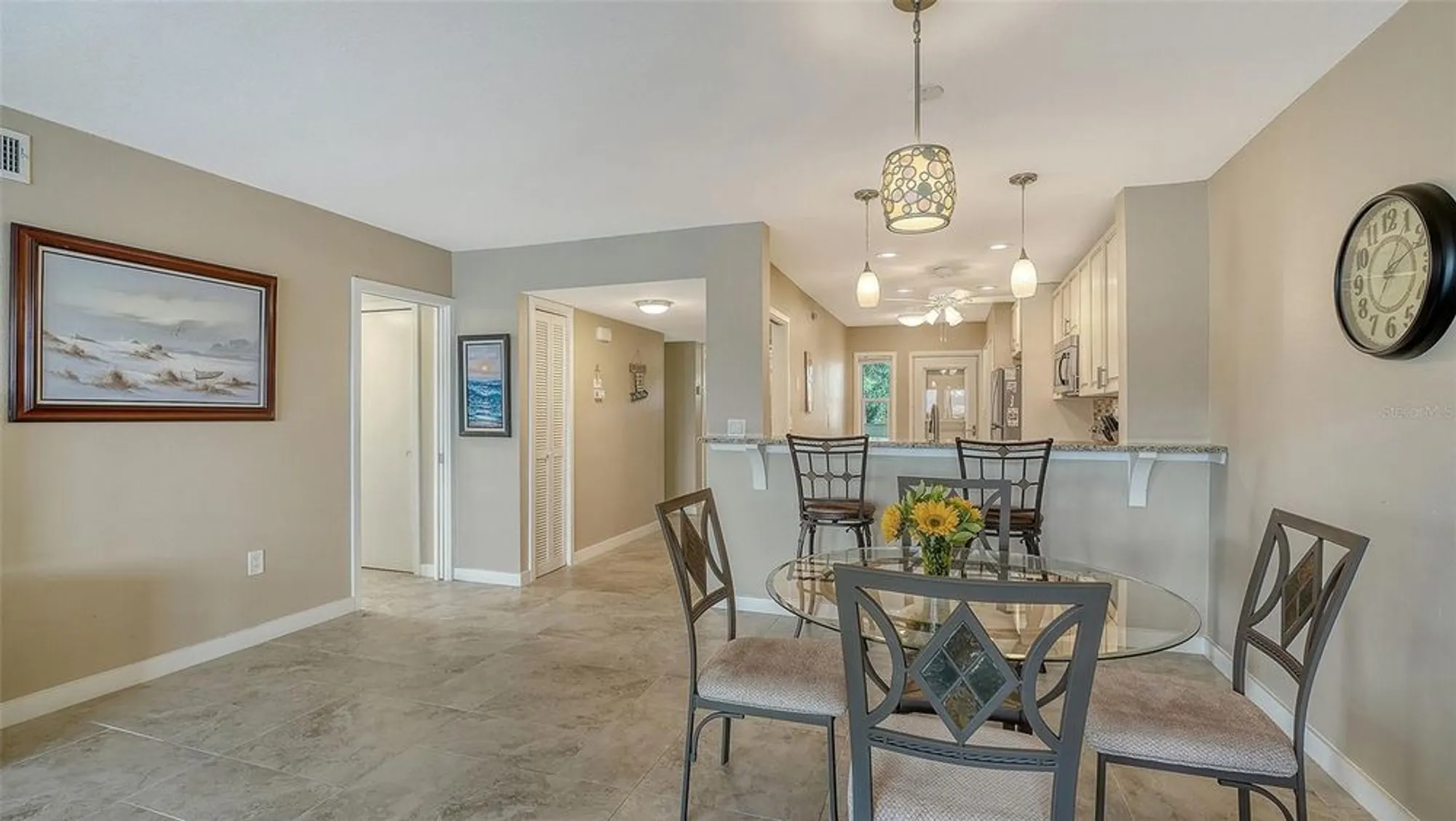 Property Slideshow image 10 of 48 | 7251 w country club dr 225, Sarasota, FL, 34243