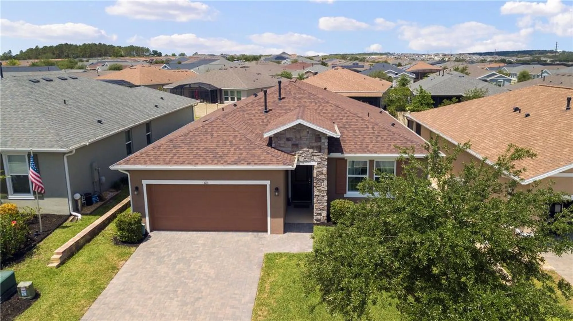 Property Slideshow image 38 of 61 | 125 silver maple rd, Groveland, FL, 34736