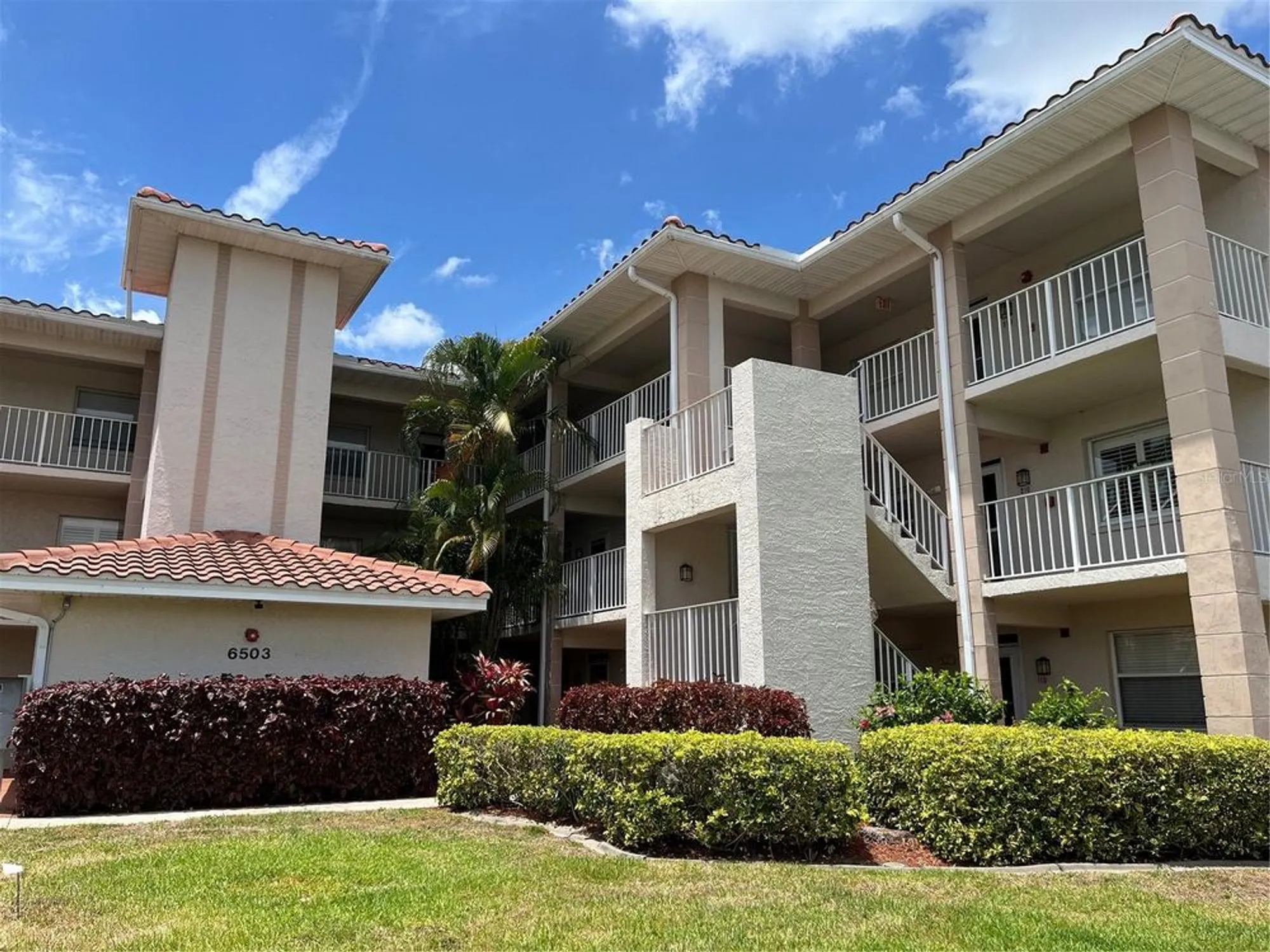 Property Slideshow image 1 of 65 | 6503 stone river rd apt 109, Bradenton, FL, 34203