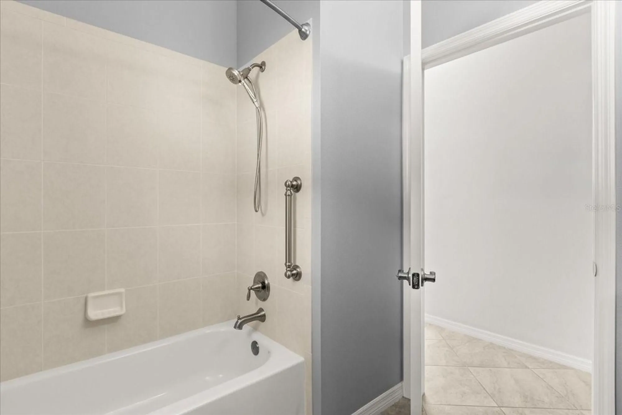 Property Slideshow image 21 of 31 | 8788 bridgeport bay cir, Mount Dora, FL, 32757