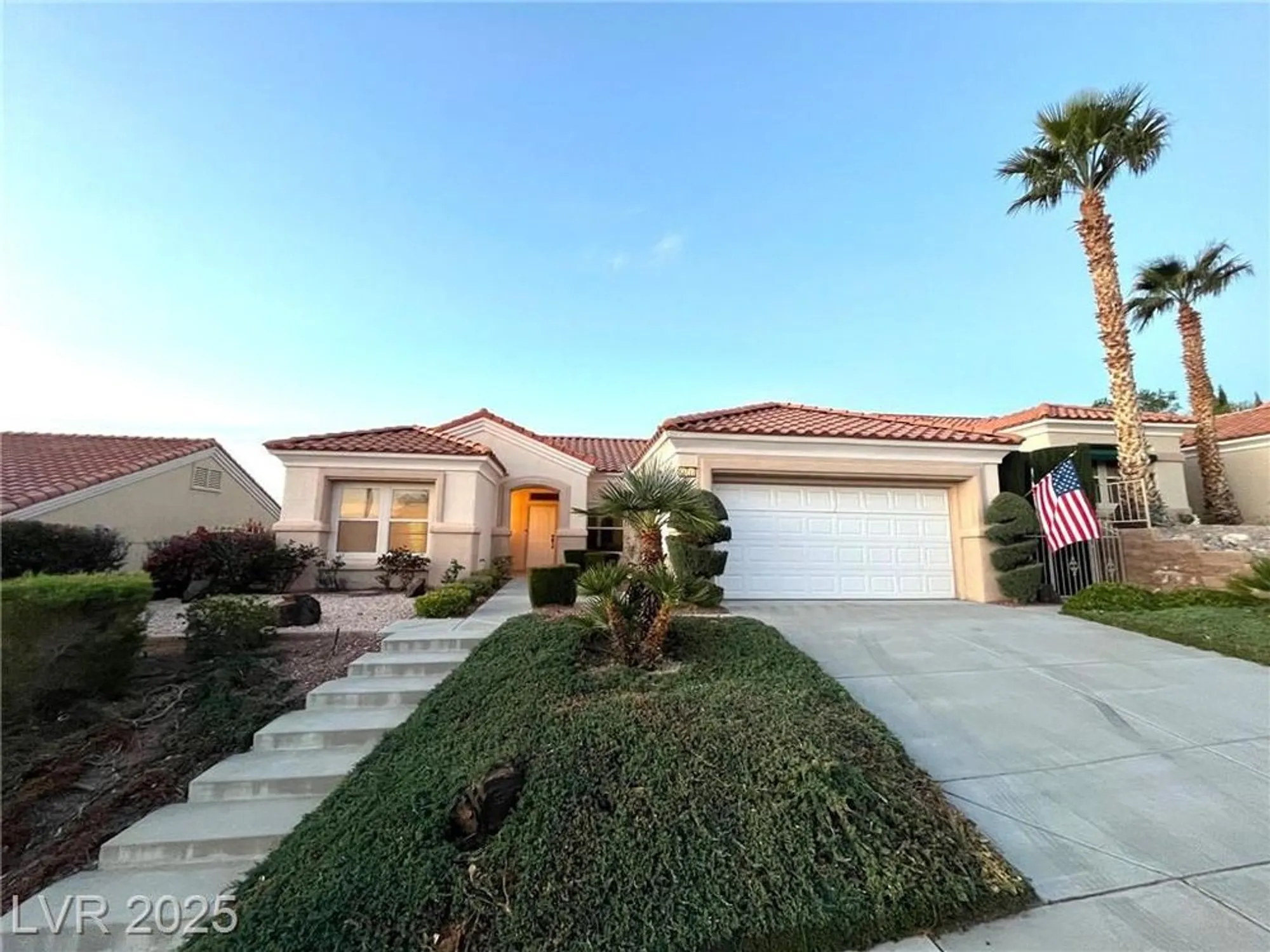 Property Slideshow image 13 of 37 | 10717 grand cypress ave, Las Vegas, NV, 89134