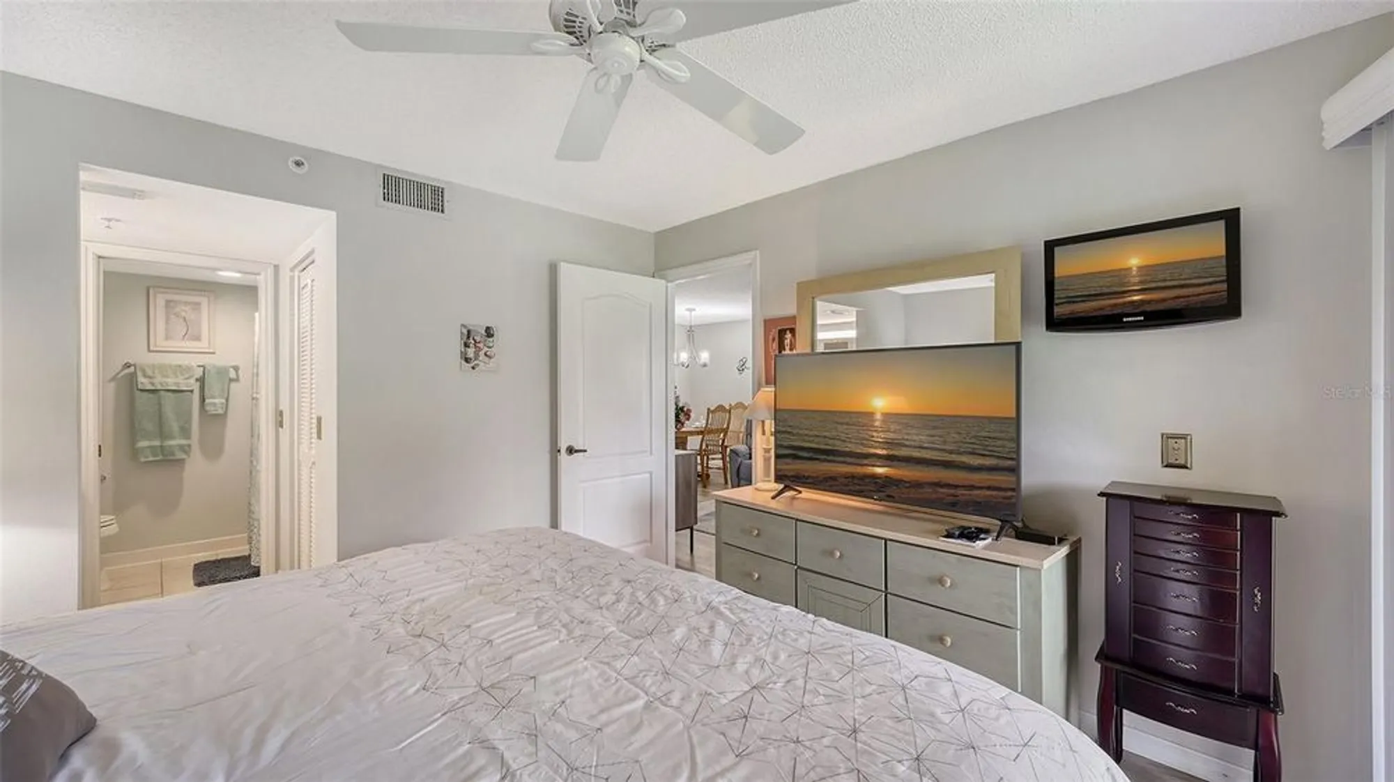 Property Slideshow image 14 of 46 | 6505 stone river rd 209, Bradenton, FL, 34203