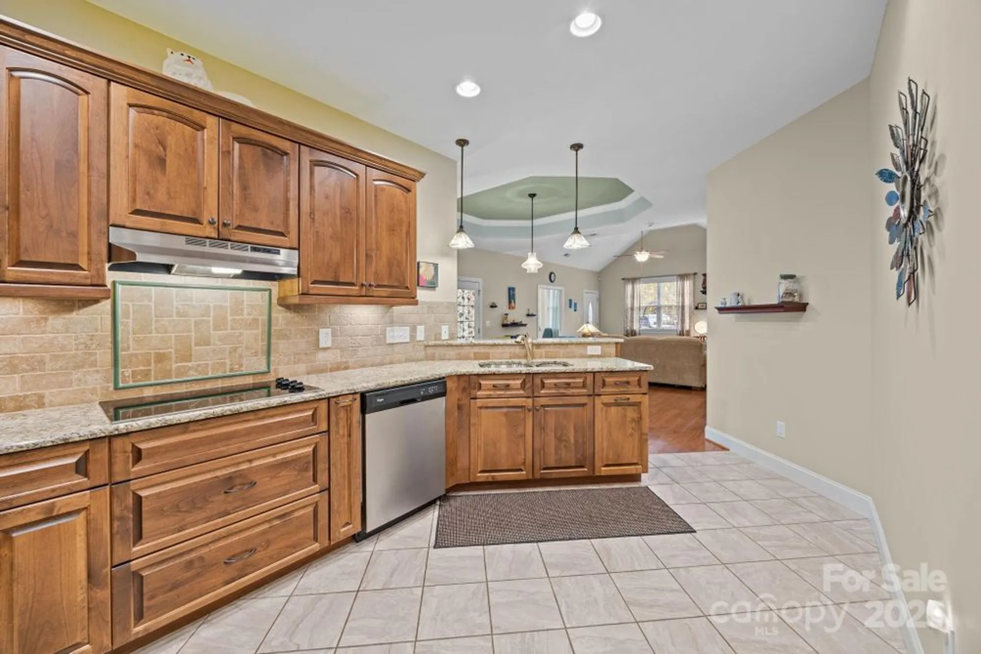 Property Slideshow image 16 of 37 | 8657 sonata ct, Denver, NC, 28037