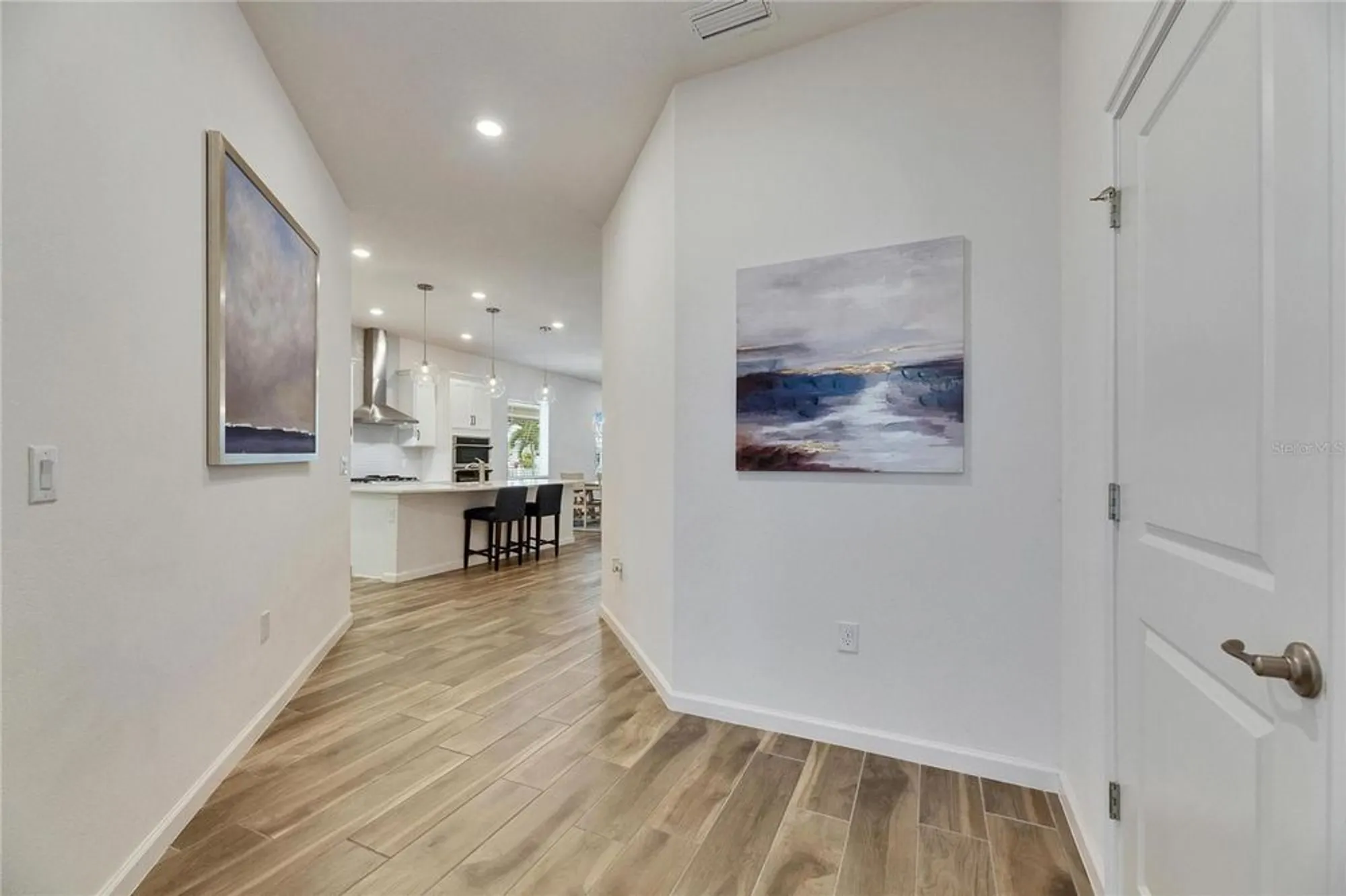 Property Slideshow image 9 of 87 | 407 sandsend ct, Apollo Beach, FL, 33572
