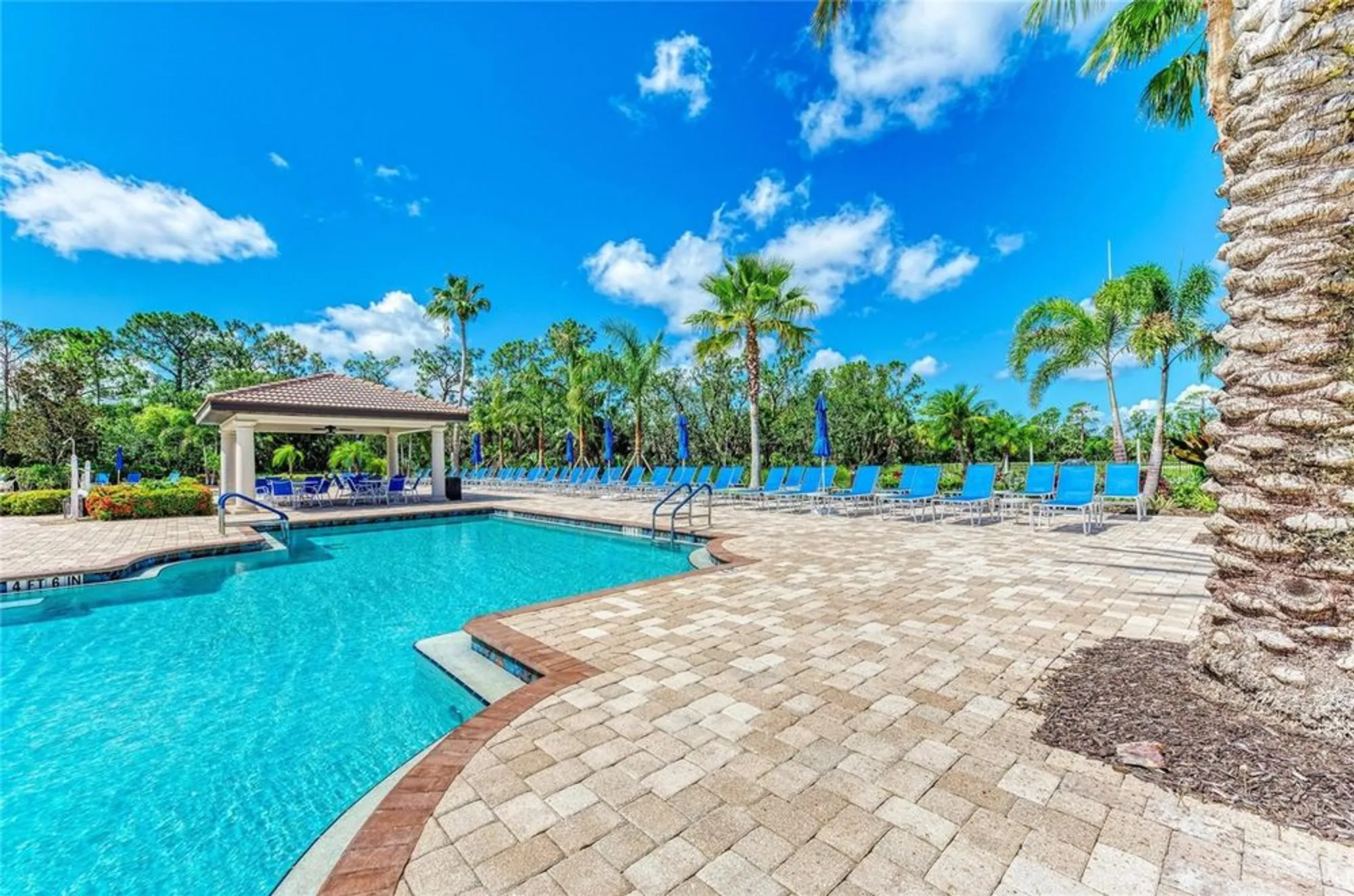 Property Slideshow image 39 of 50 | 1867 batello dr, Venice, FL, 34292
