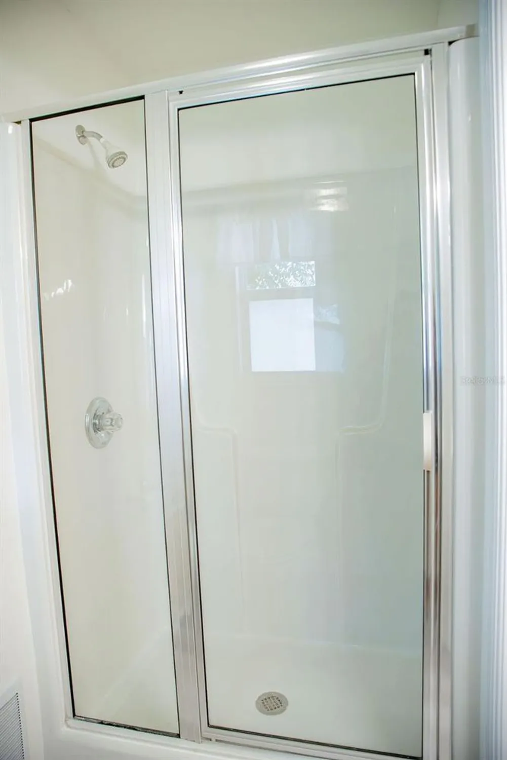 Property Slideshow image 22 of 45 | 231 lake suzanne dr, Lake Wales, FL, 33859