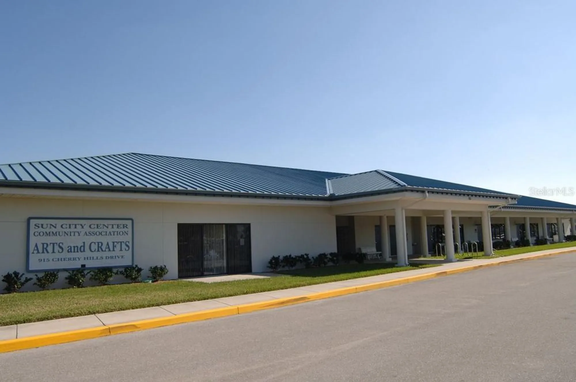 Property Slideshow image 36 of 58 | 2451 e del webb blvd, Sun City Center, FL, 33573