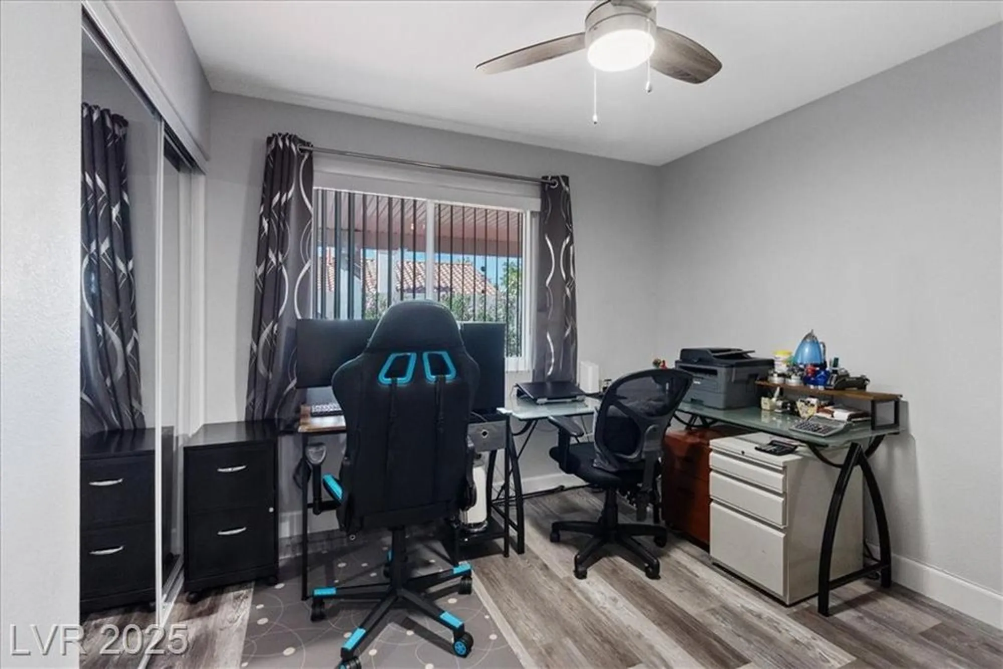 Property Slideshow image 15 of 22 | 7962 kinsella way, Las Vegas, NV, 89147