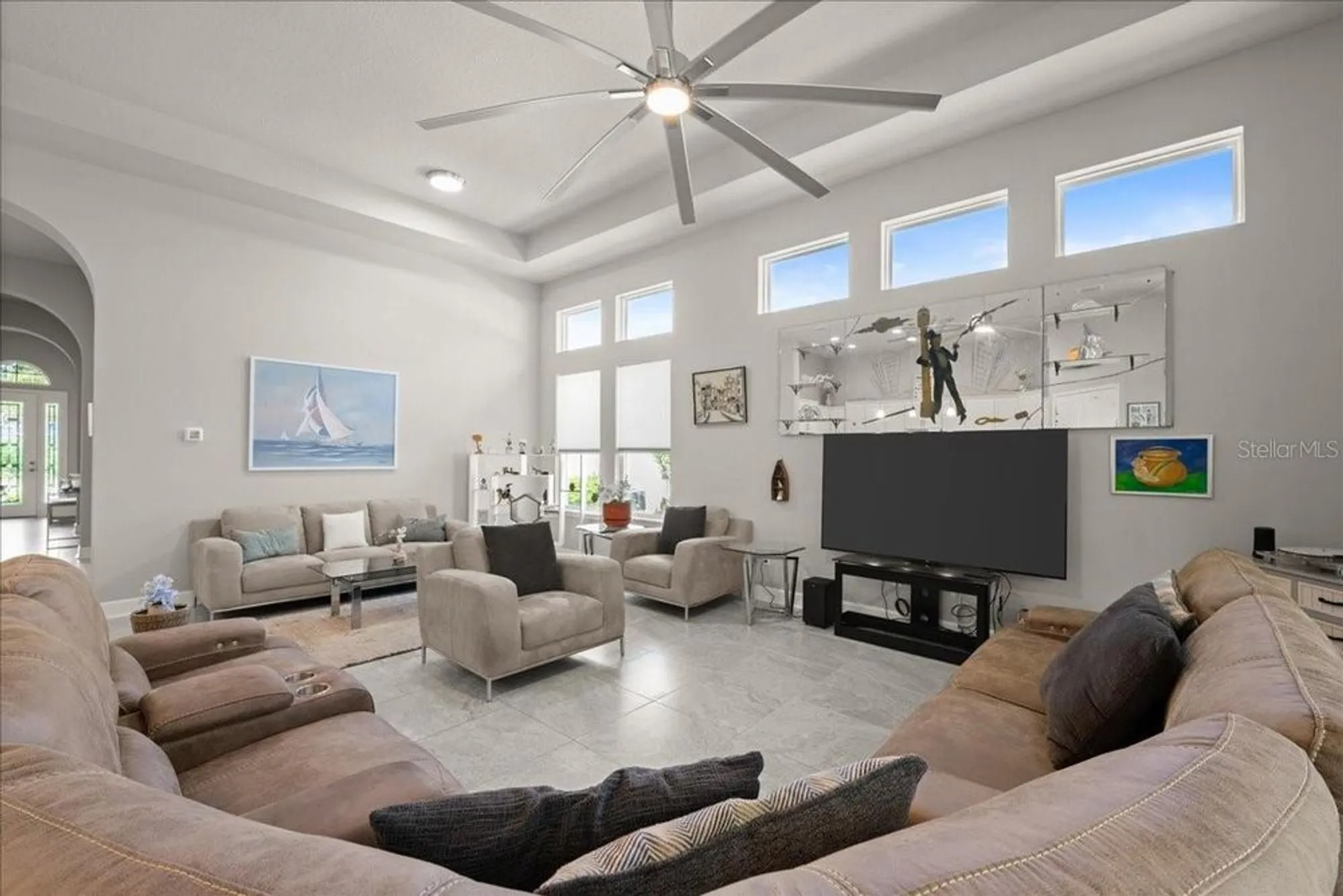 Property Slideshow image 6 of 67 | 827 creekwood dr, Ormond Beach, FL, 32174