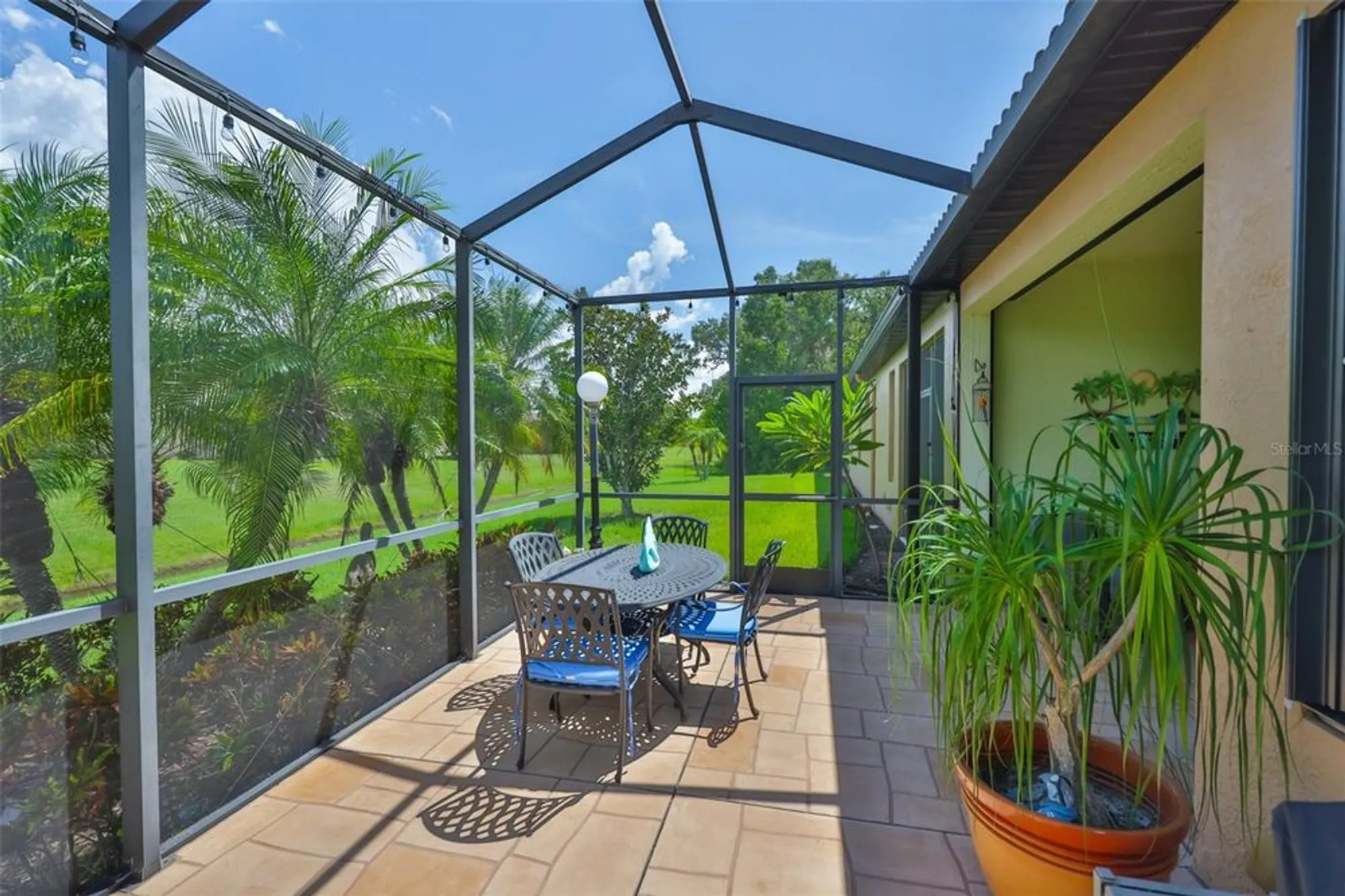 Property Slideshow image 24 of 75 | 5831 sunset falls dr, Apollo Beach, FL, 33572