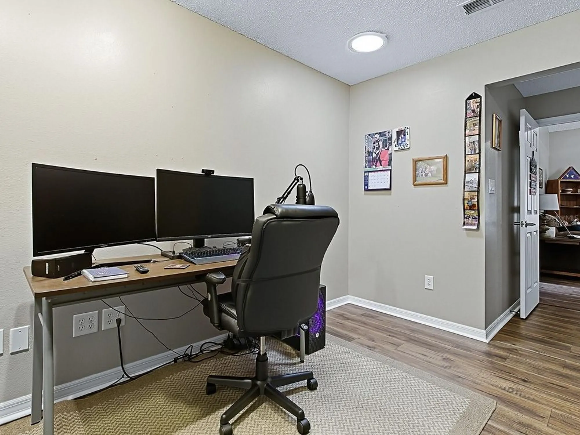 Property Slideshow image 23 of 65 | 4949 sawgrass lake cir, Leesburg, FL, 34748