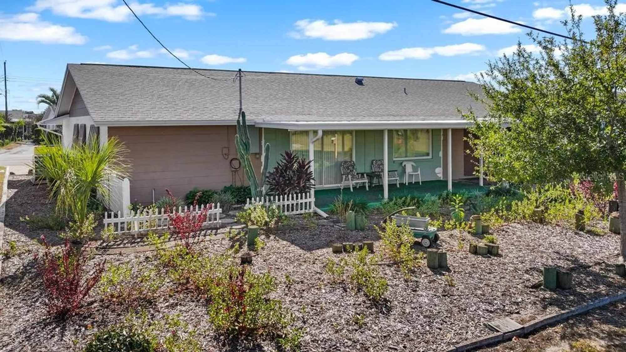 Property Slideshow image 60 of 80 | 829 fox hills dr, Sun City Center, FL, 33573