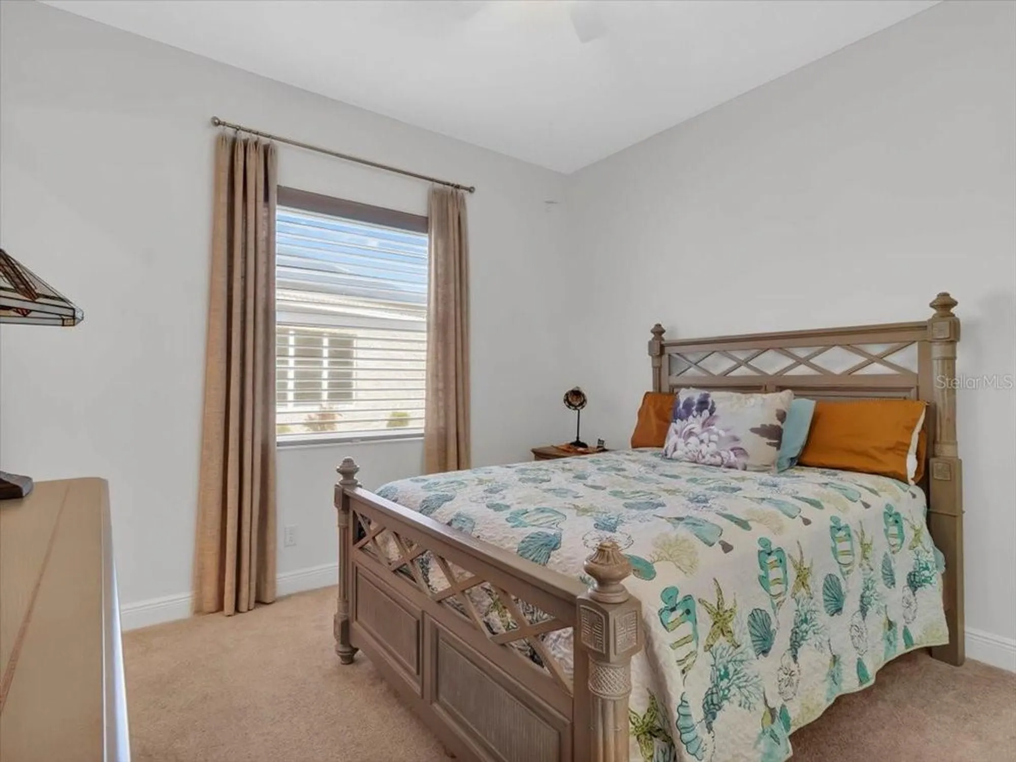 Property Slideshow image 30 of 76 | 16308 garnet glen pl, Wimauma, FL, 33598