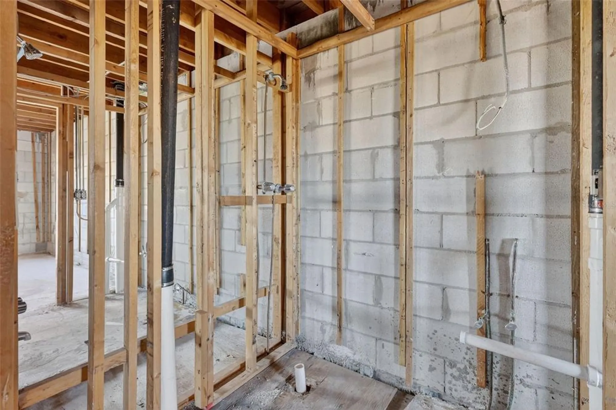 Property Slideshow image 33 of 40 | 4149 lake bayshore dr c511, Bradenton, FL, 34205