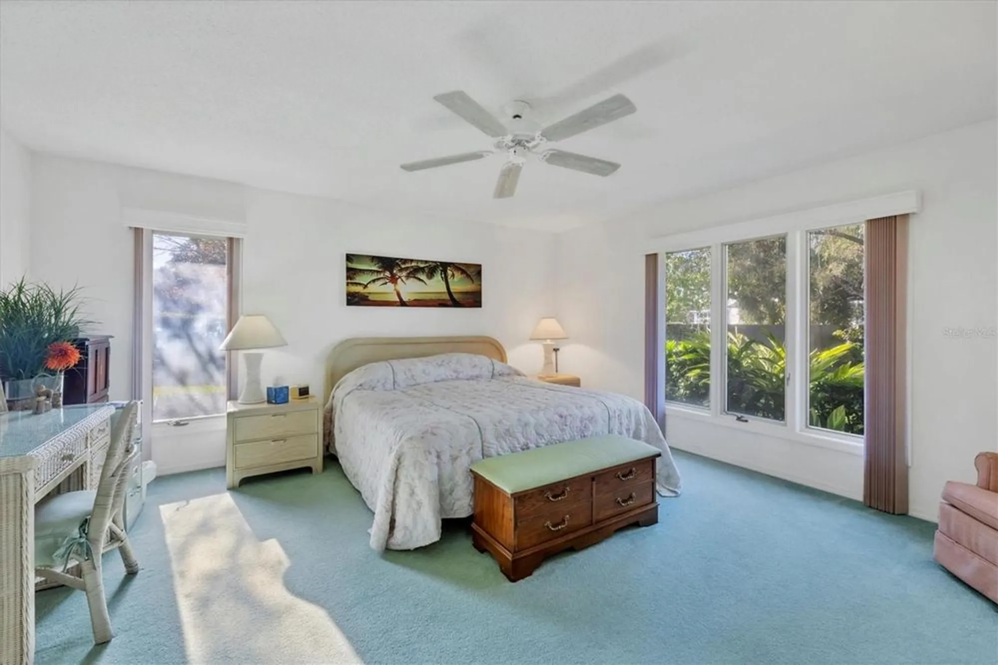 Property Slideshow image 19 of 59 | 3825 wilshire cir 1, Sarasota, FL, 34238