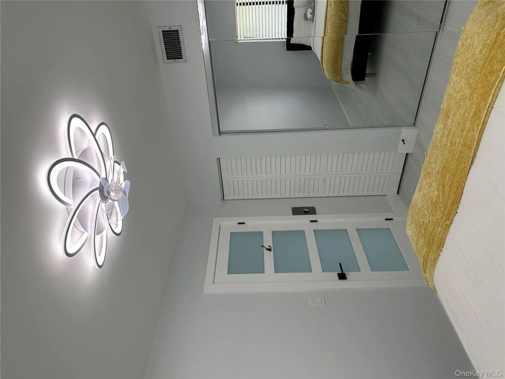 Property Slideshow image 8 of 13 | 5280 las verdes cir 307, Delray Beach, FL, 33484