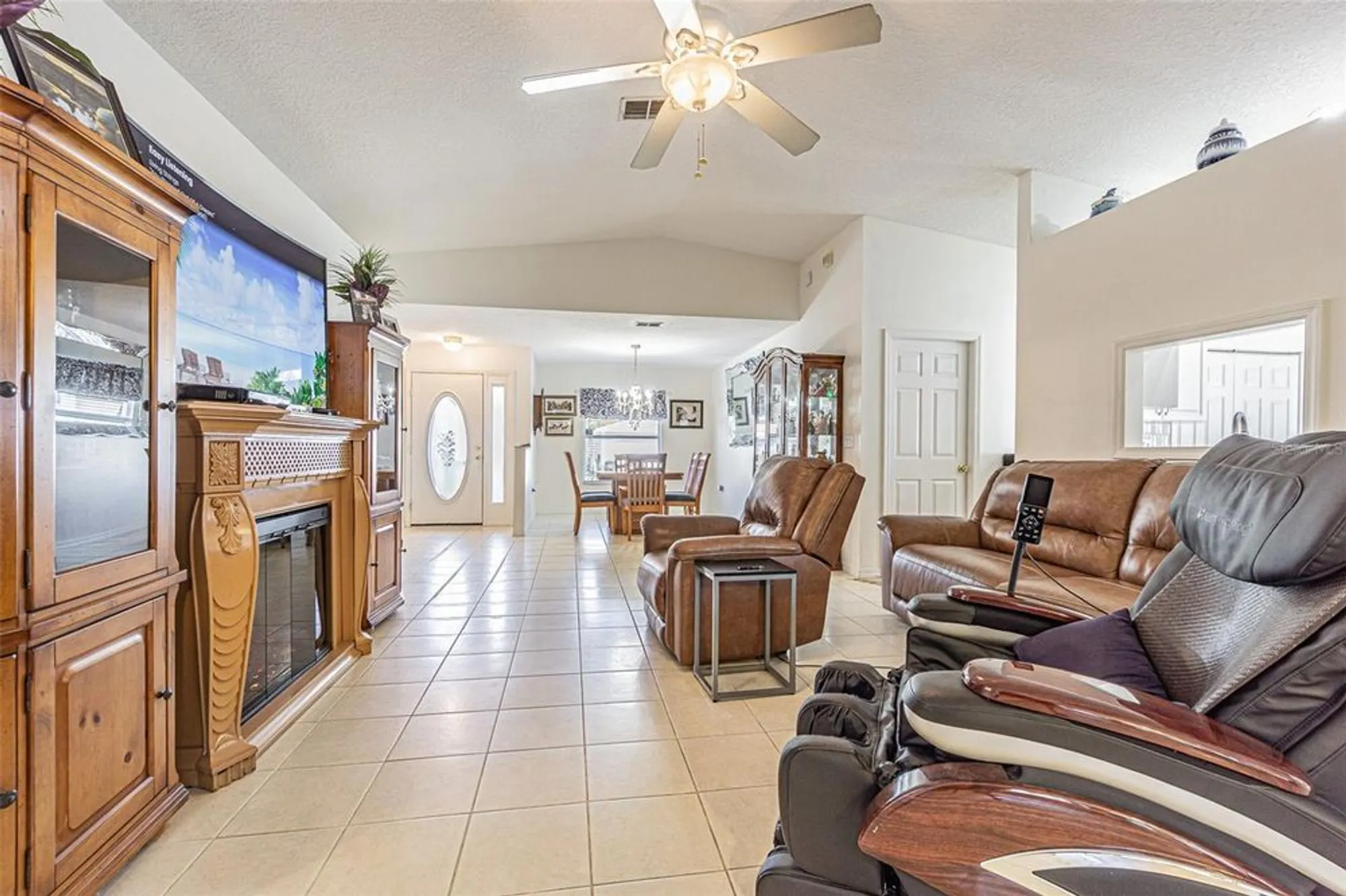 Property Slideshow image 7 of 37 | 29350 zeller ave, San Antonio, FL, 33576