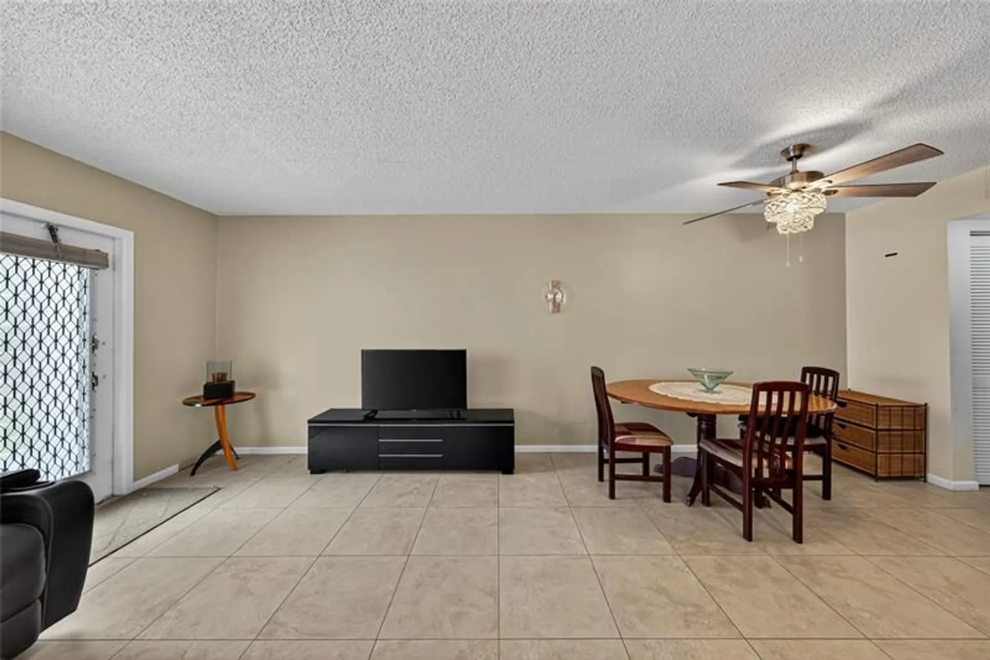 Property Slideshow image 14 of 52 | 125 newport i # 125, Deerfield Beach, FL, 33442