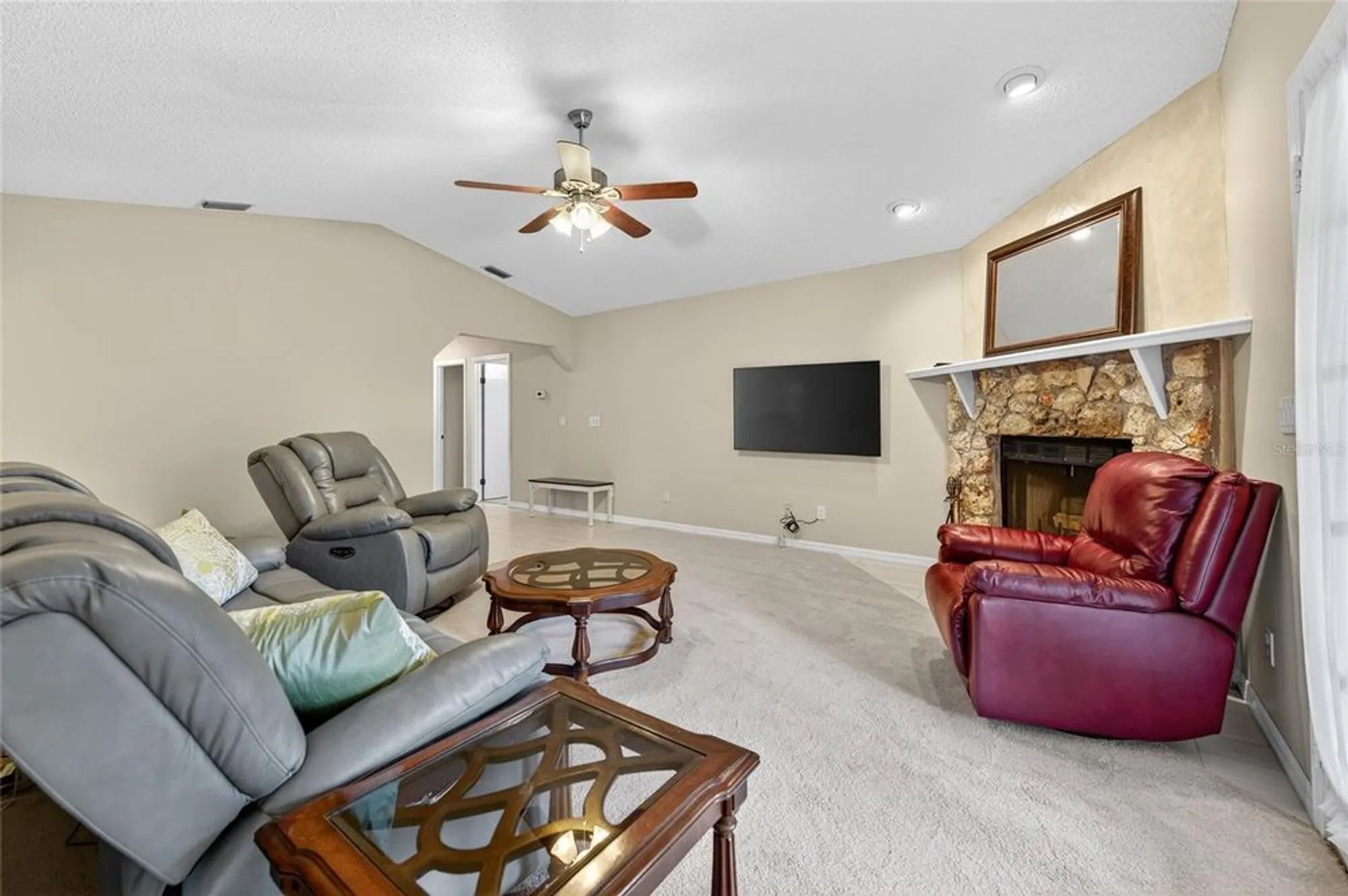 Property Slideshow image 9 of 37 | 144 grebe ct, Daytona Beach, FL, 32119