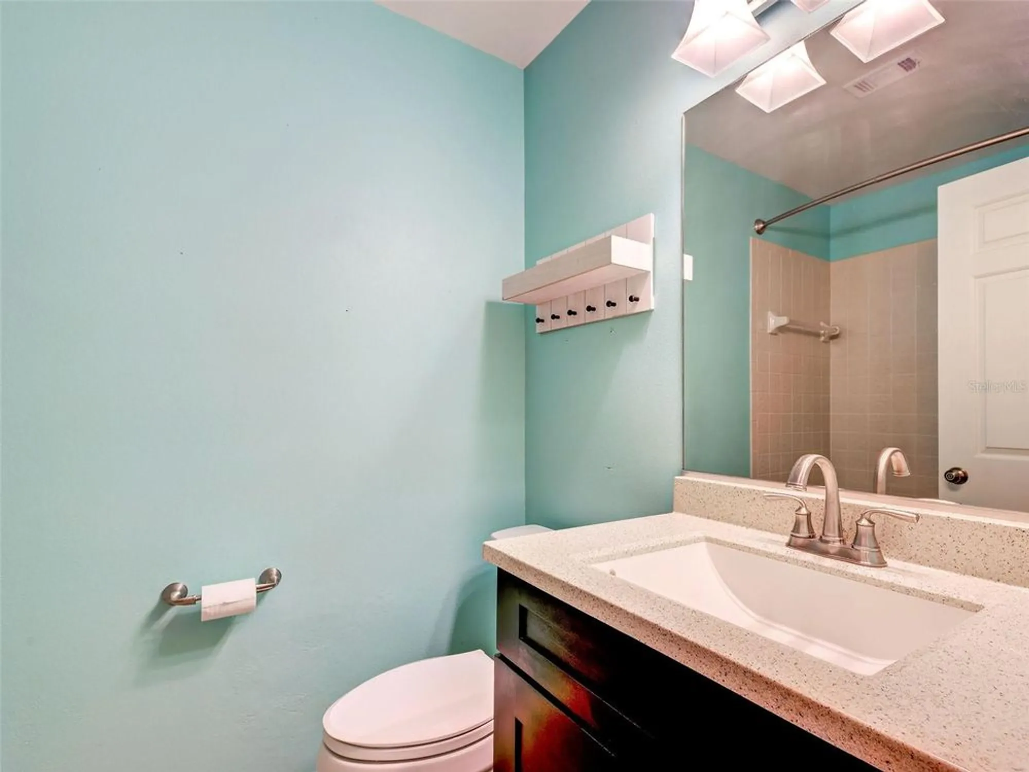 Property Slideshow image 27 of 68 | 263 southampton dr # 301, Venice, FL, 34293