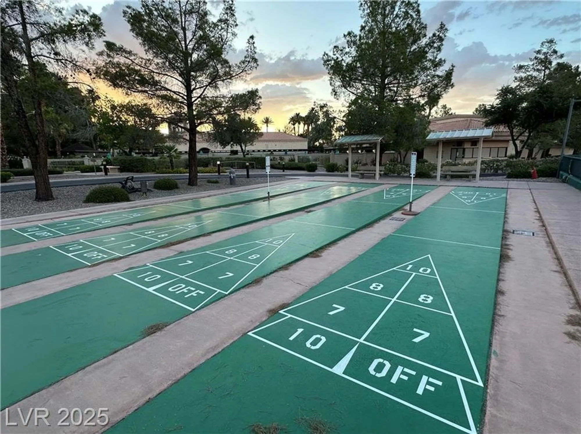 Property Slideshow image 34 of 34 | 2524 banora point dr, Las Vegas, NV, 89134