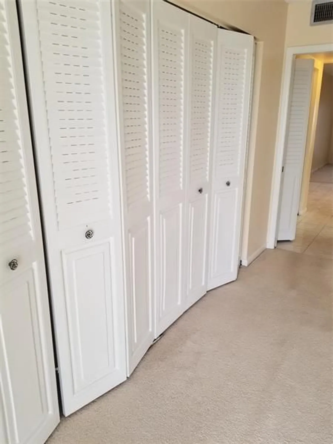 Property Slideshow image 15 of 25 | 4090 cornwall e # 4090, Boca Raton, FL, 33434