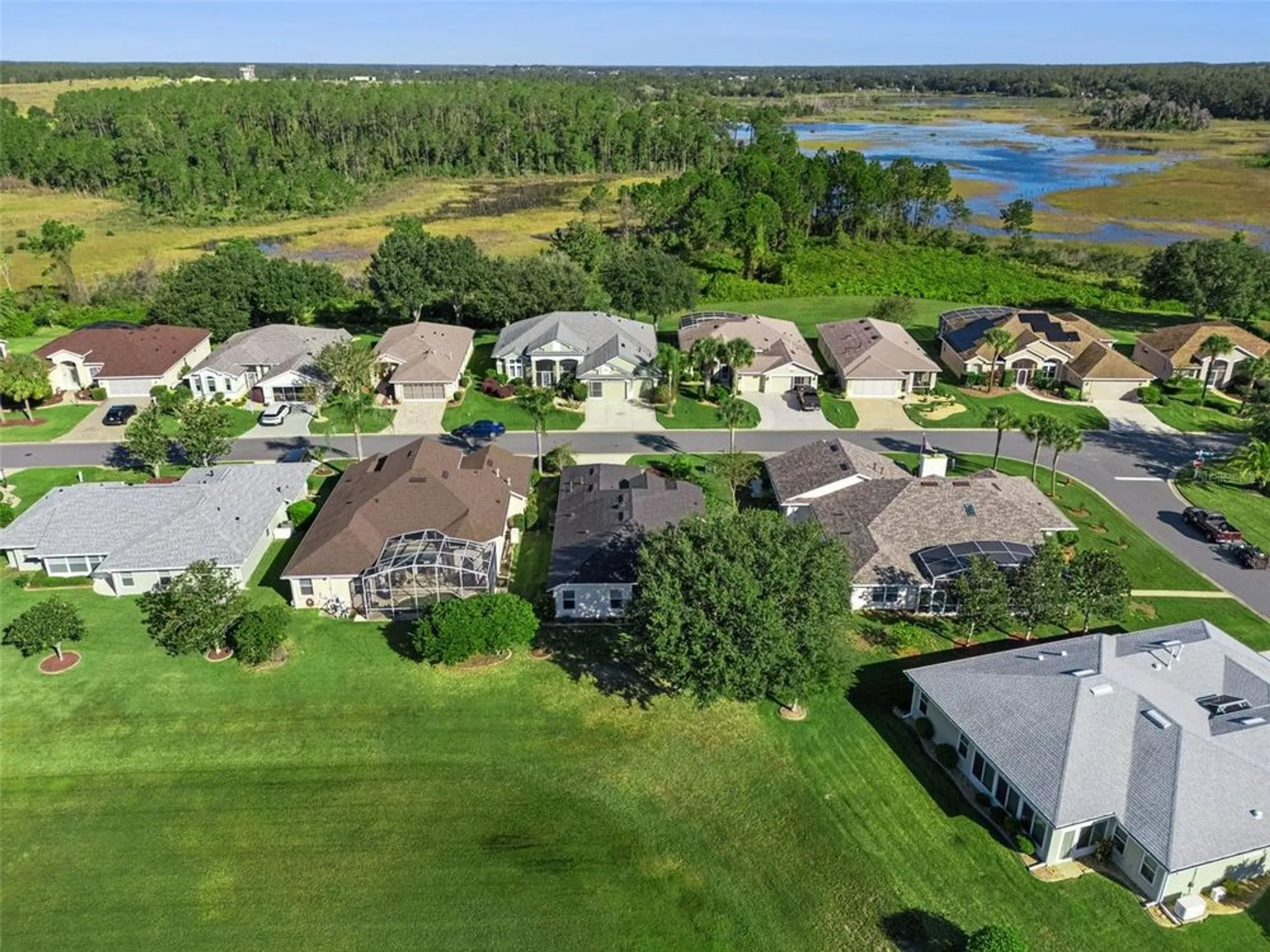 Property Slideshow image 10 of 61 | 5454 sir churchill dr, Leesburg, FL, 34748